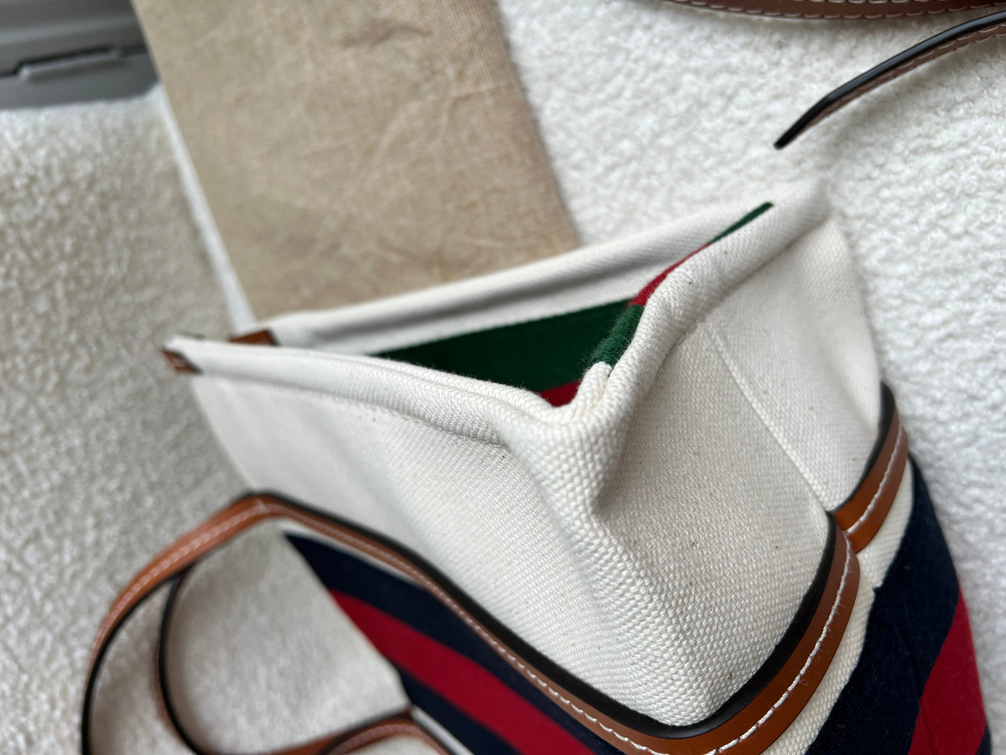 Gucci Small Interlocking GG Tote Bag (£1220)