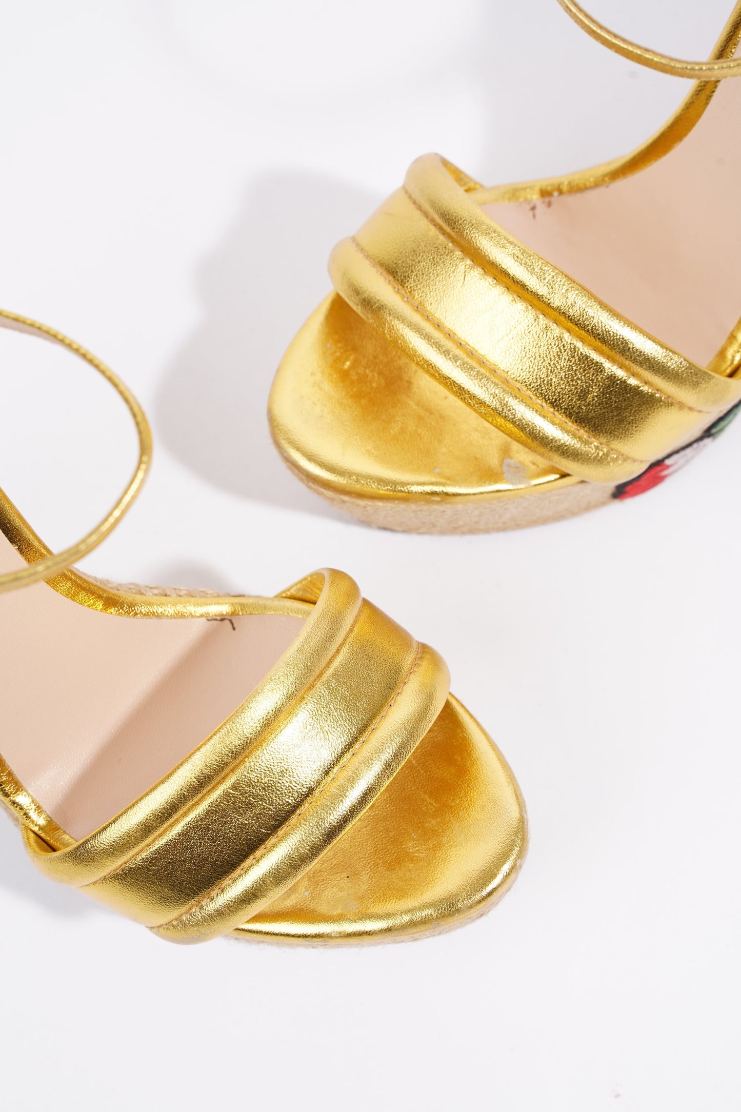 Gucci Wedge Gold Raffia EU 38.5 UK 5.5
