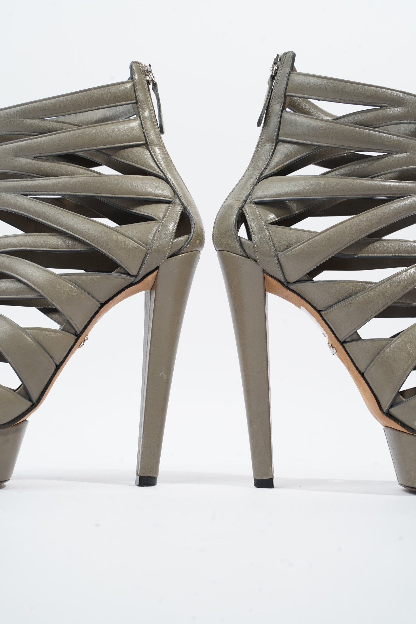 Gucci Spiral Sandal 130 Grey Leather EU 38 UK 5