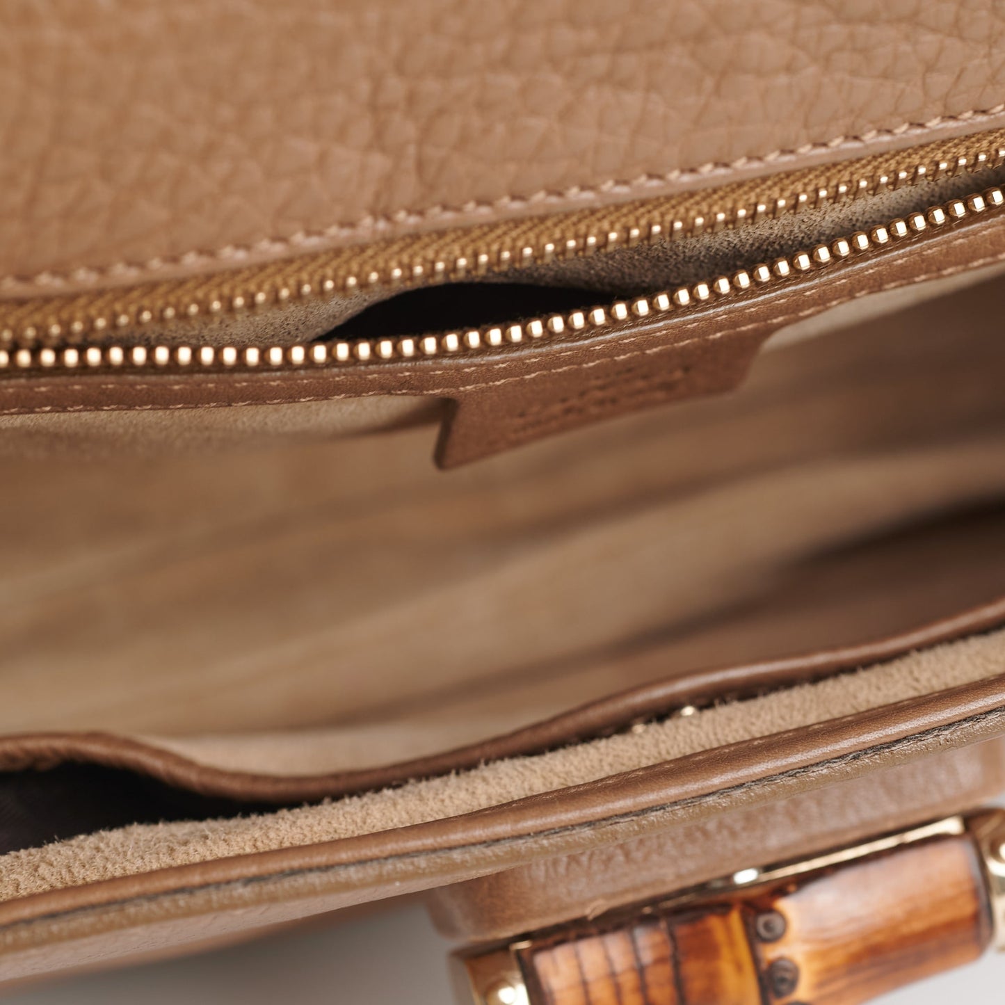 Gucci Top Handle Horsebit Beige