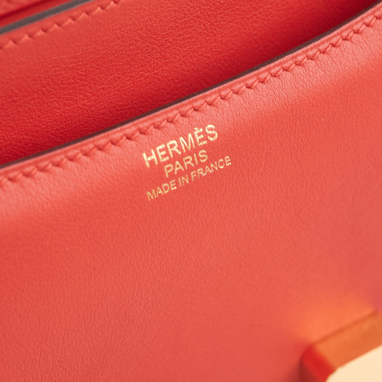 Hermes 24 Constance Rouge Pivoine Stamp A - 2017