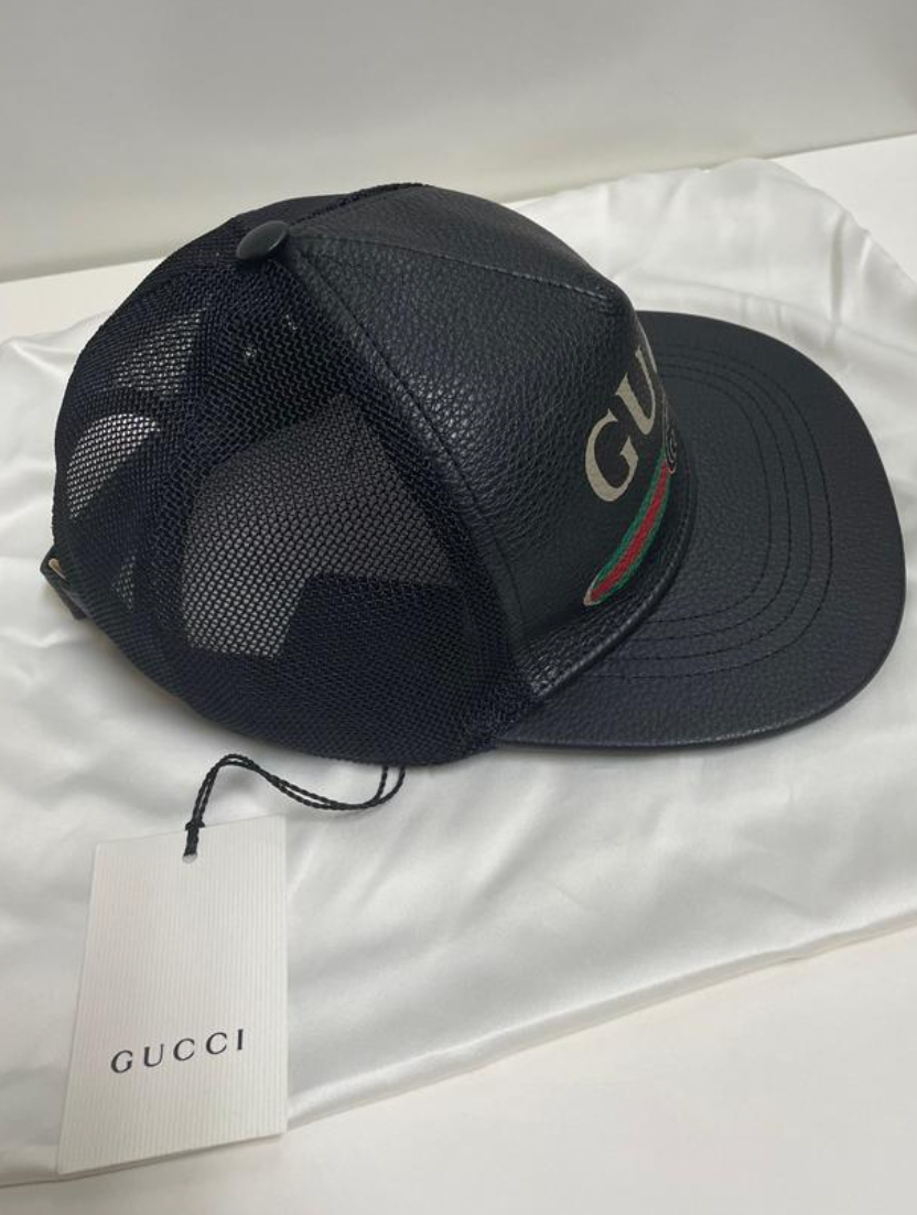 Gucci Logo Baseball Cap in Black Leather