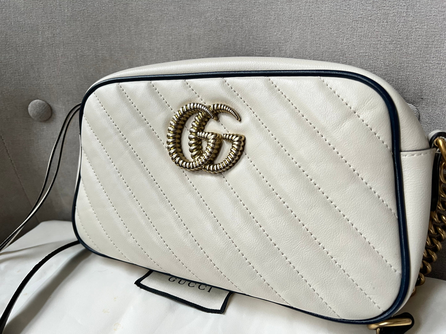 Gucci Torchon GG White Marmont Small Shoulder Bag (RRP £1180)