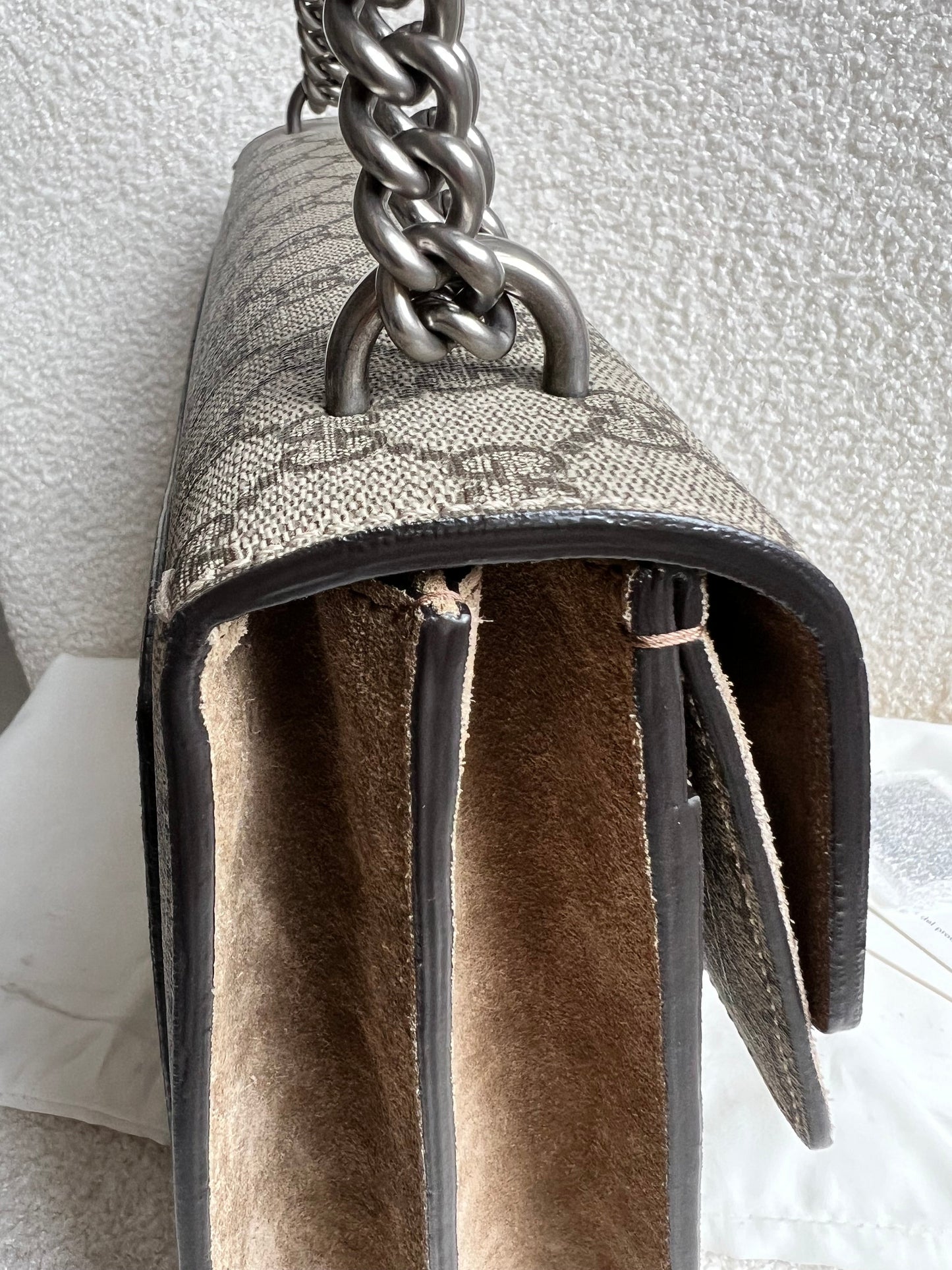 Gucci Dionysus GG Supreme Medium Shoulder Bag (RRP £2,450)