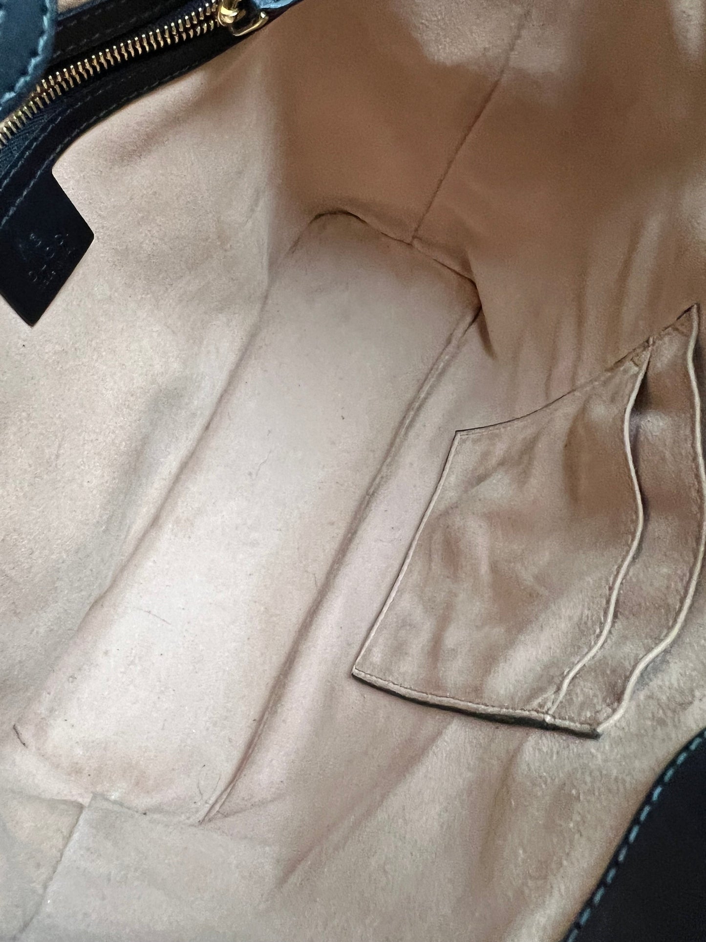 Gucci Supreme Bees Small Tote