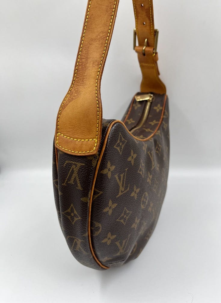 Louis Vuitton Croissant MM