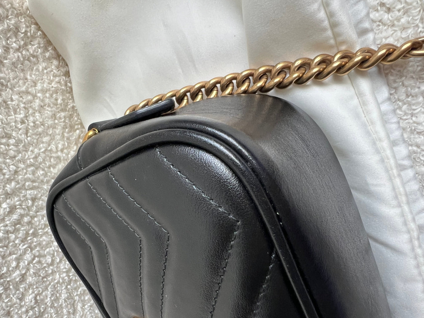Gucci GG Black Marmont Mini Shoulder Bag (RRP £1,360)
