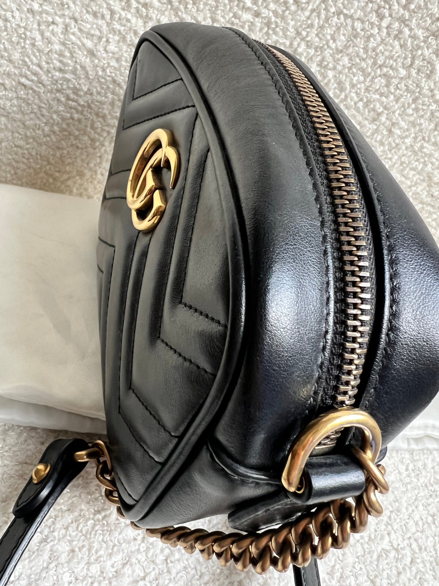 Gucci GG Black Marmont Mini Shoulder Bag (RRP £1,360)