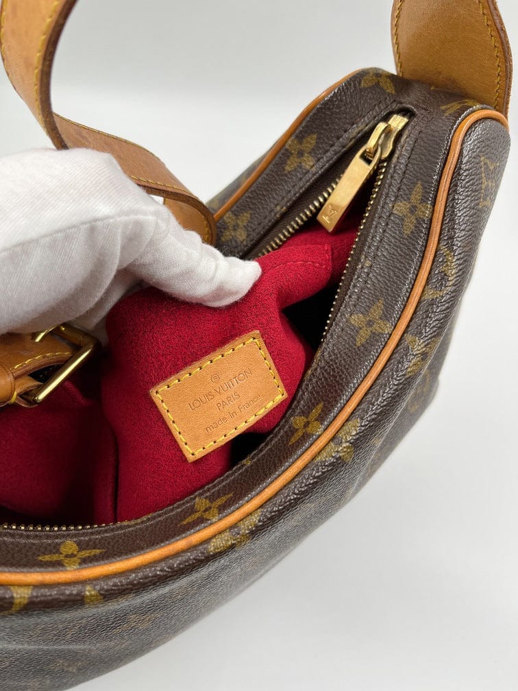 Louis Vuitton Croissant MM