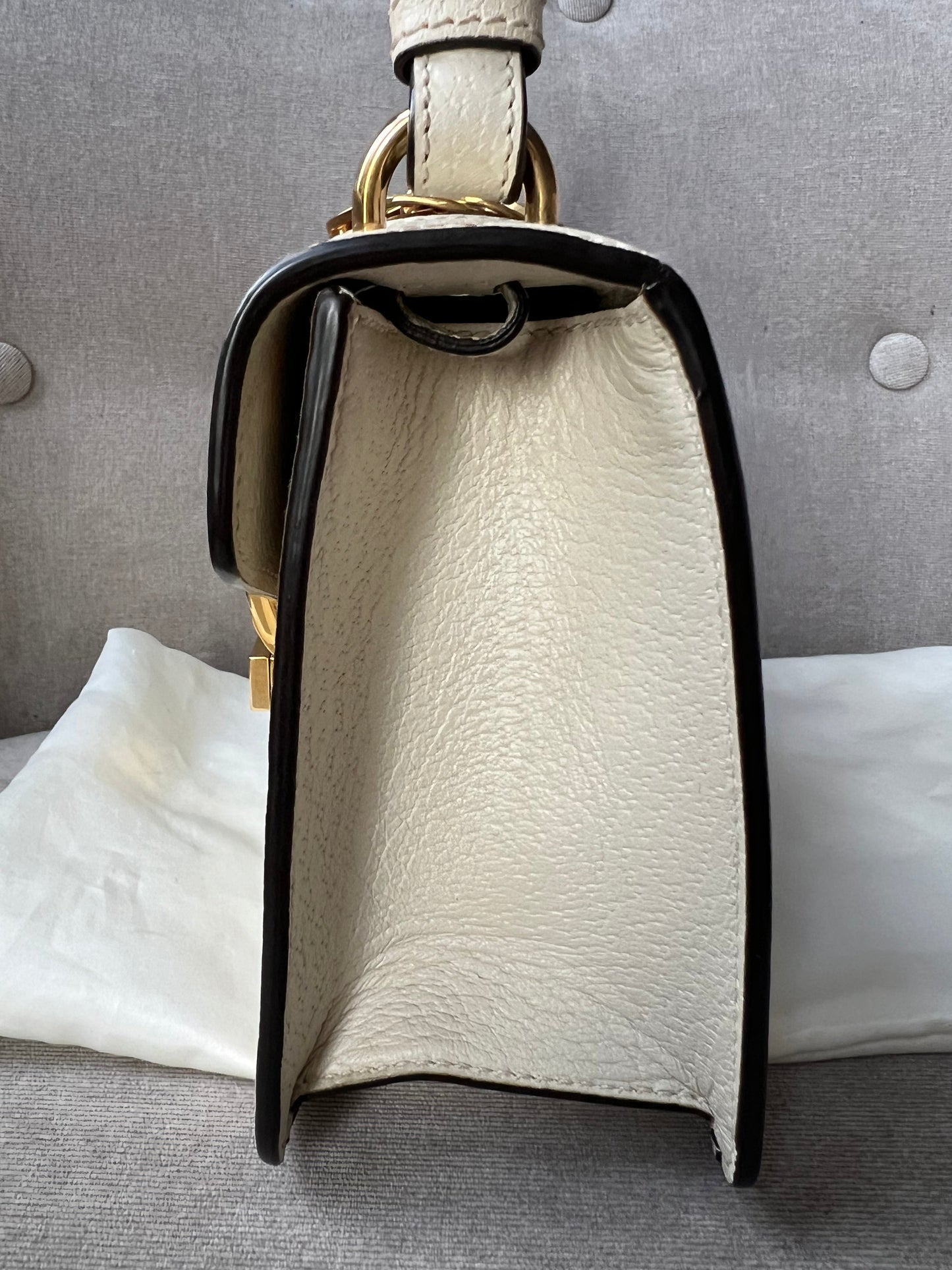 Gucci White Bee Star Sylvie Mini Bag (RRP £1,890)