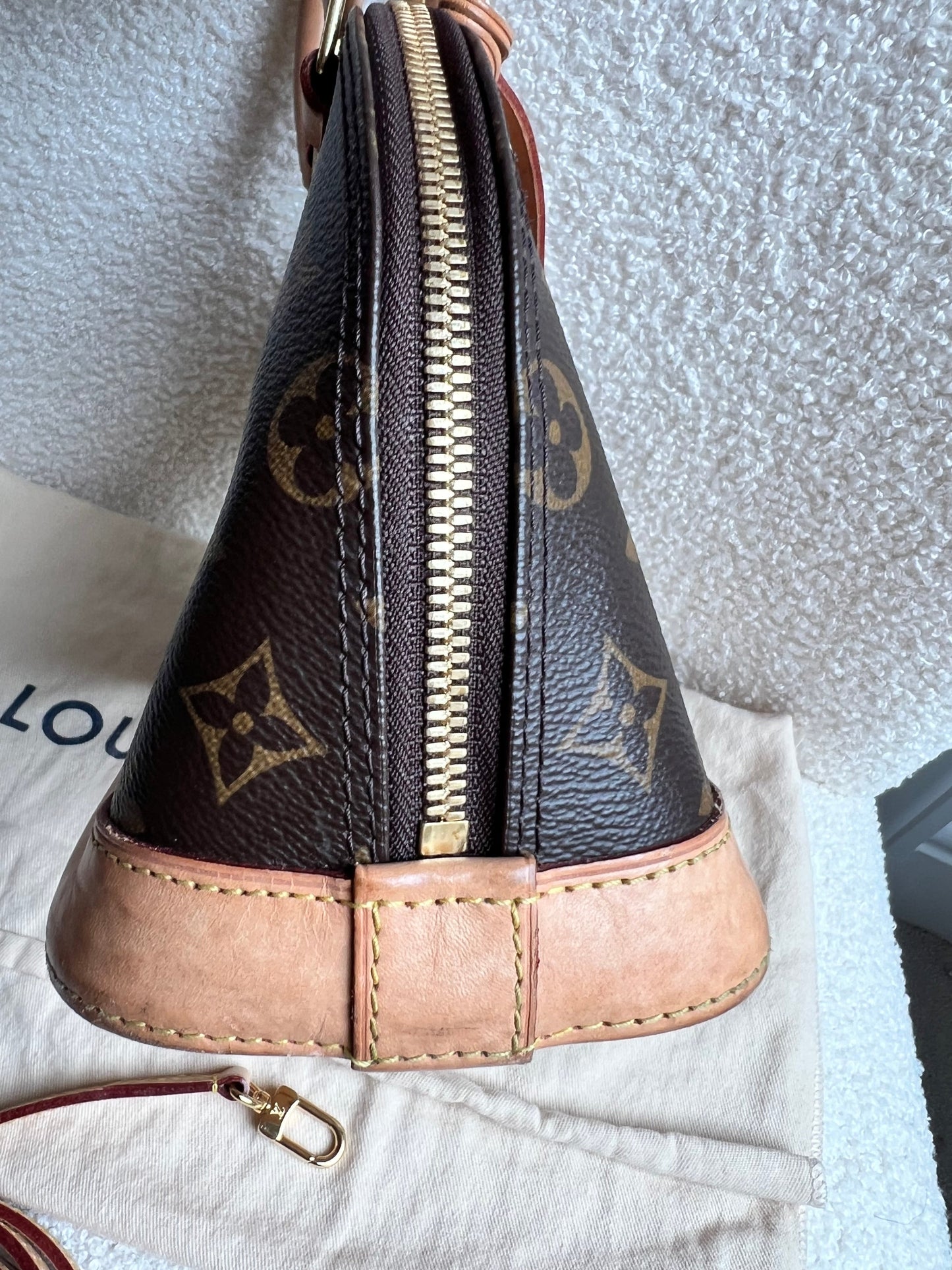 Louis Vuitton Alma BB Monogram (RRP £1,430)