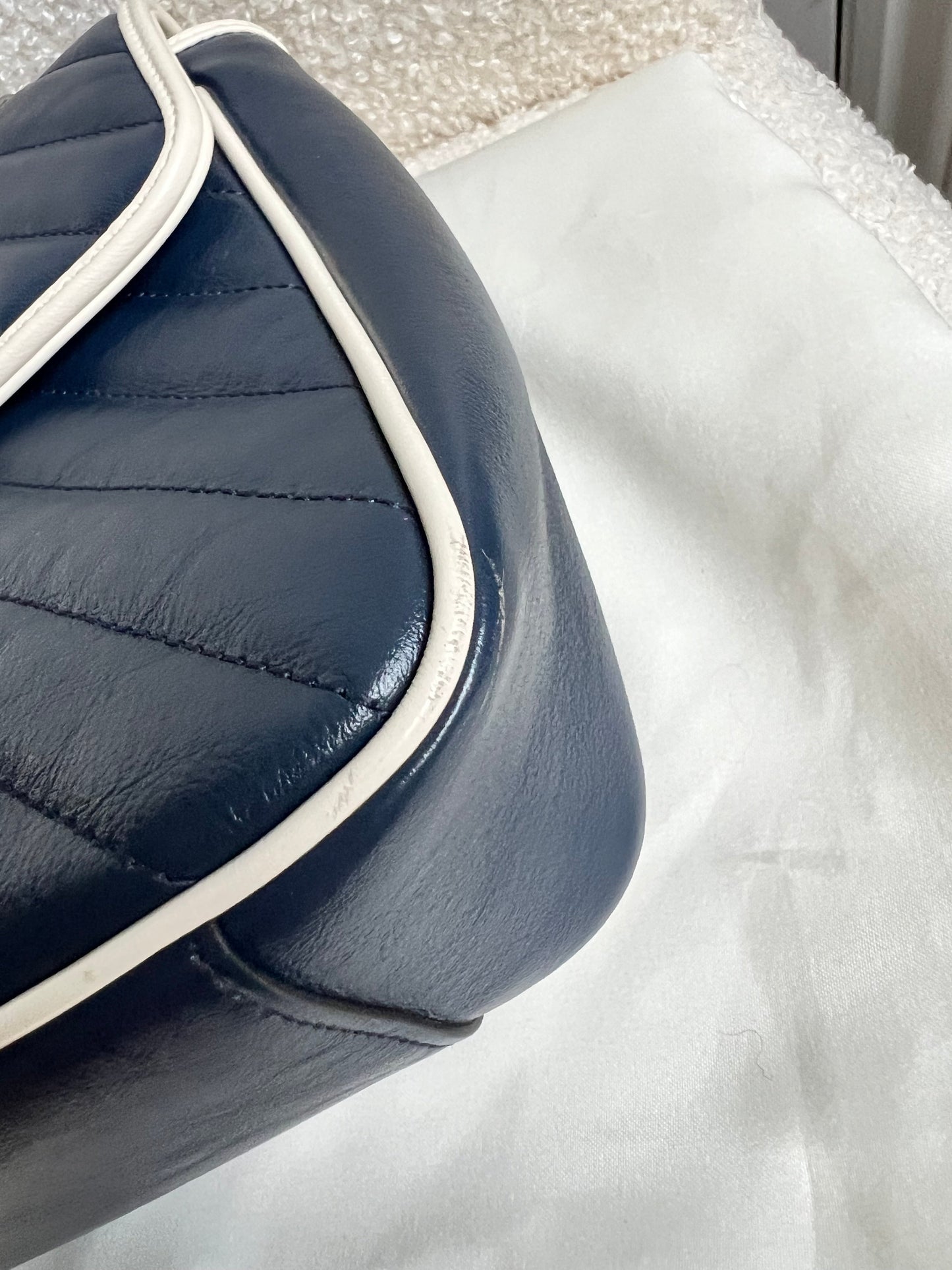 Gucci GG Navy and White Torchon Marmont Medium Shoulder Bag (RRP £2000)
