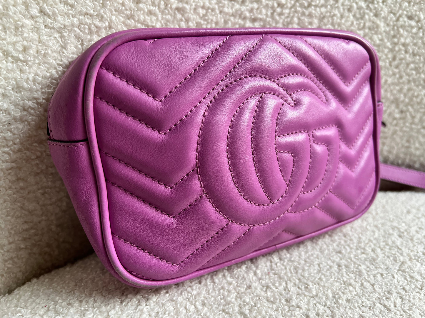Gucci GG Pink Marmont Clutch