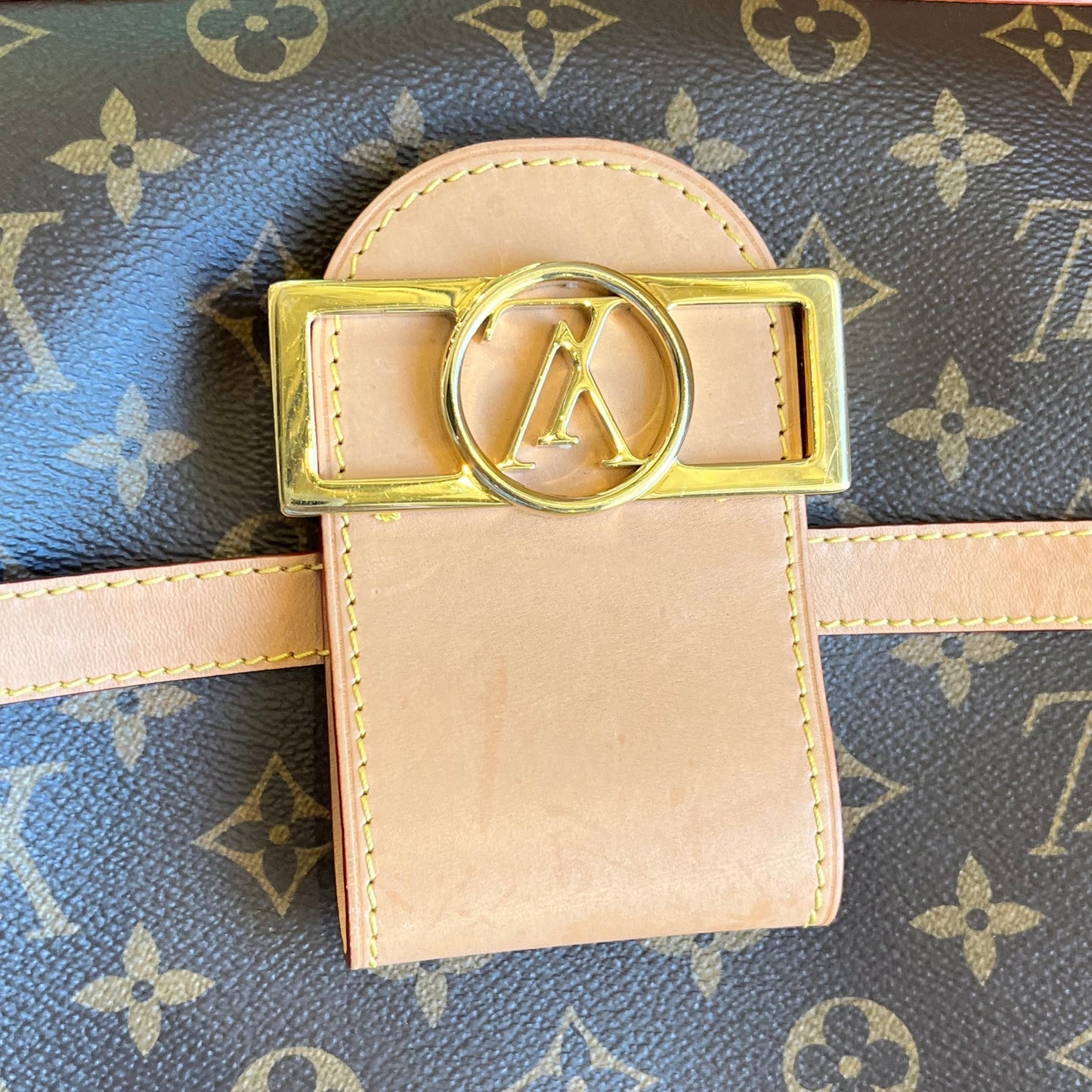 LOUIS VUITTON Dauphine GM Brown Monogram Canvas Shoulder Bag