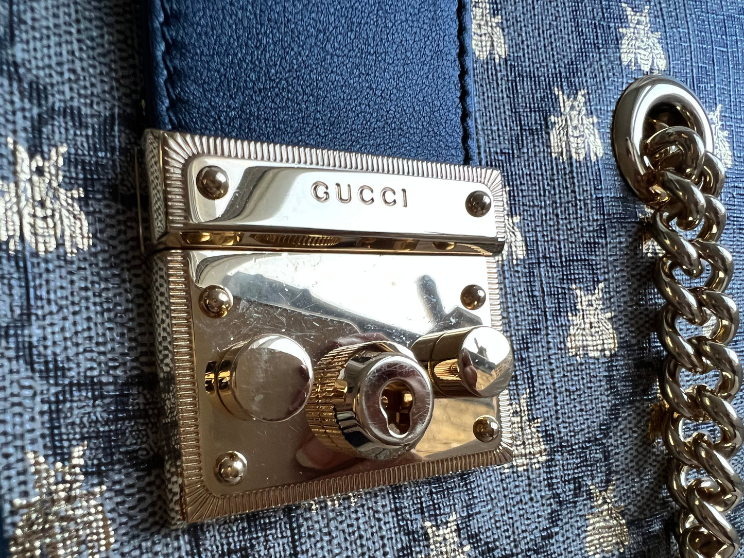 Gucci Supreme Bee Small Padlock Tote