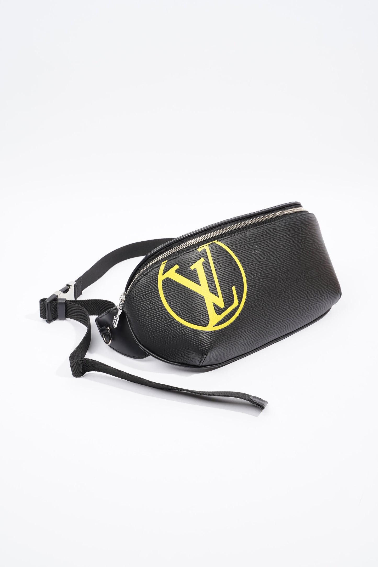 Louis Vuitton Circle Logo Bum Bag Black Epi Leather