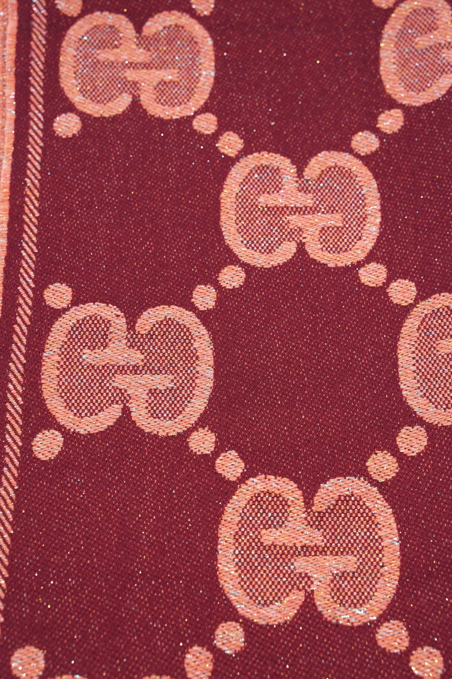 Gucci Womens GG Shawl Coral Wool