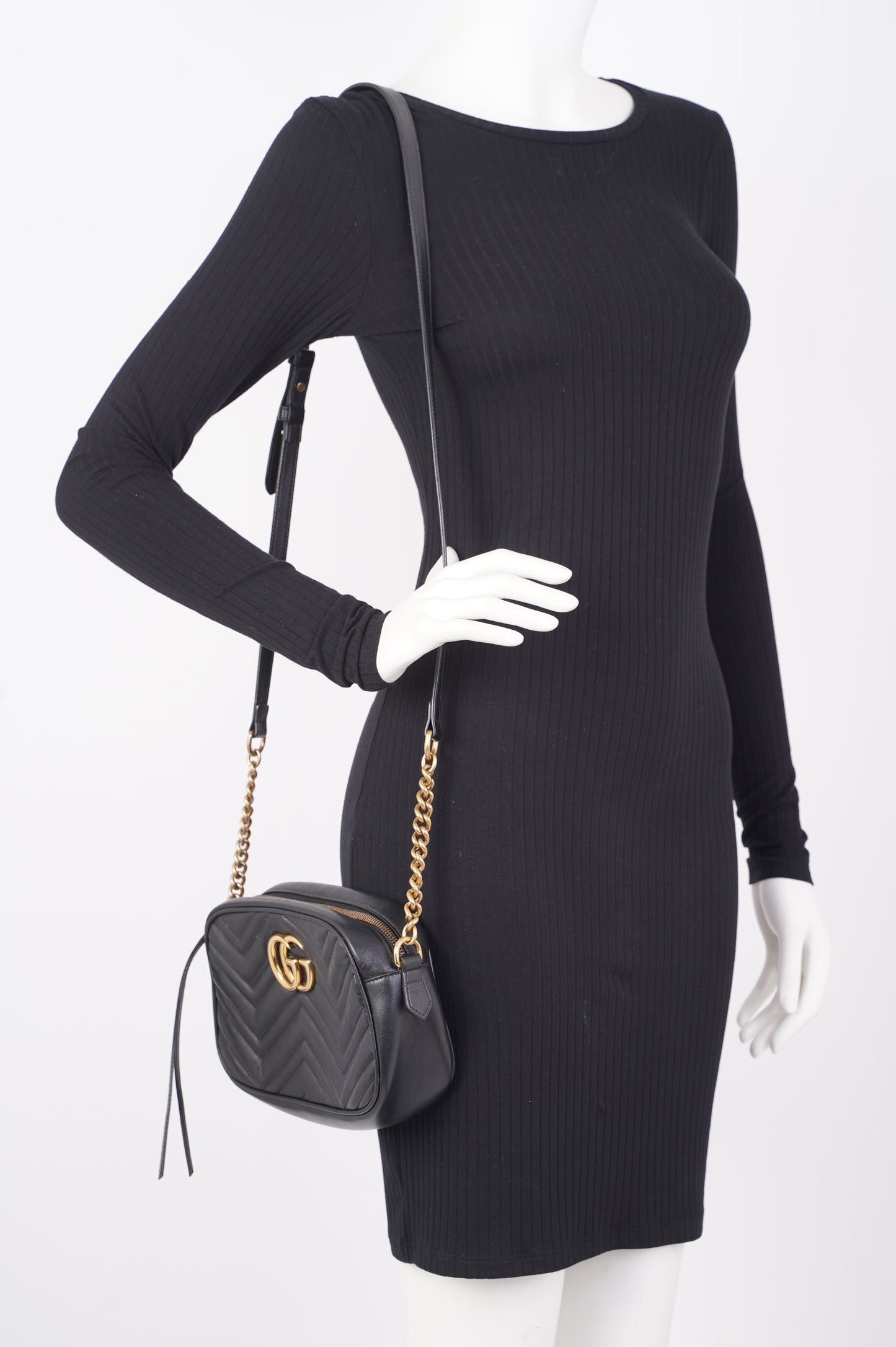 Gucci Womens GG Marmont Bag Black Leather Small