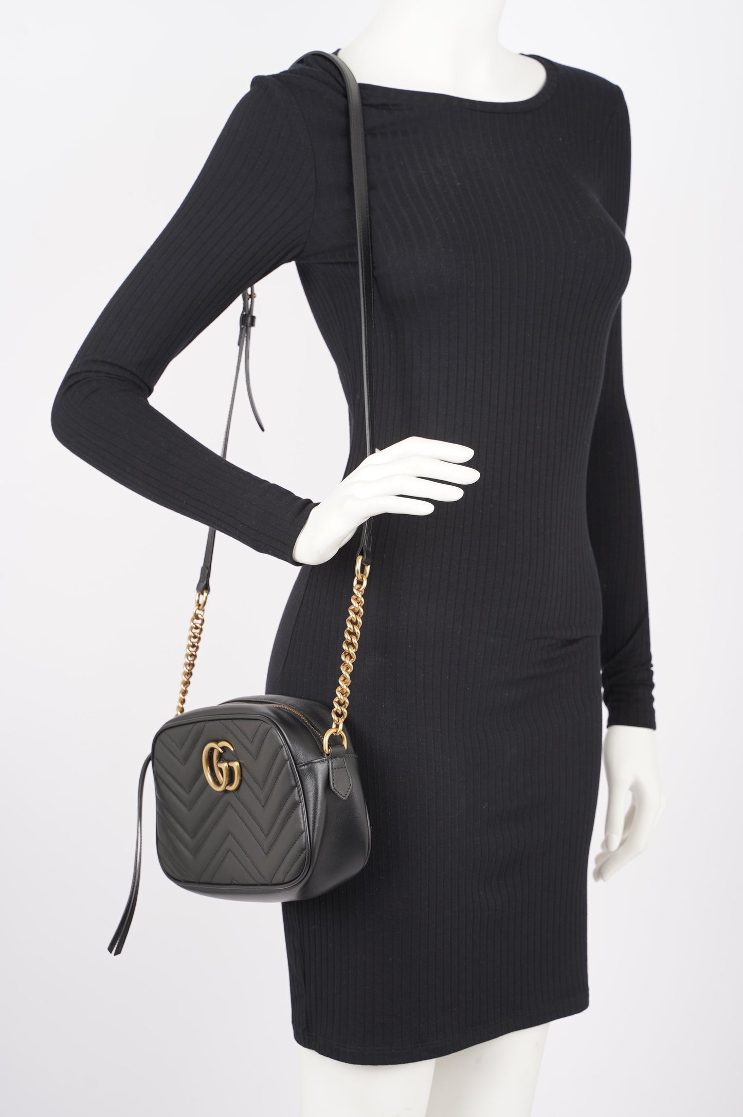 Gucci Womens Marmont Zip Black Matelasse Leather Small