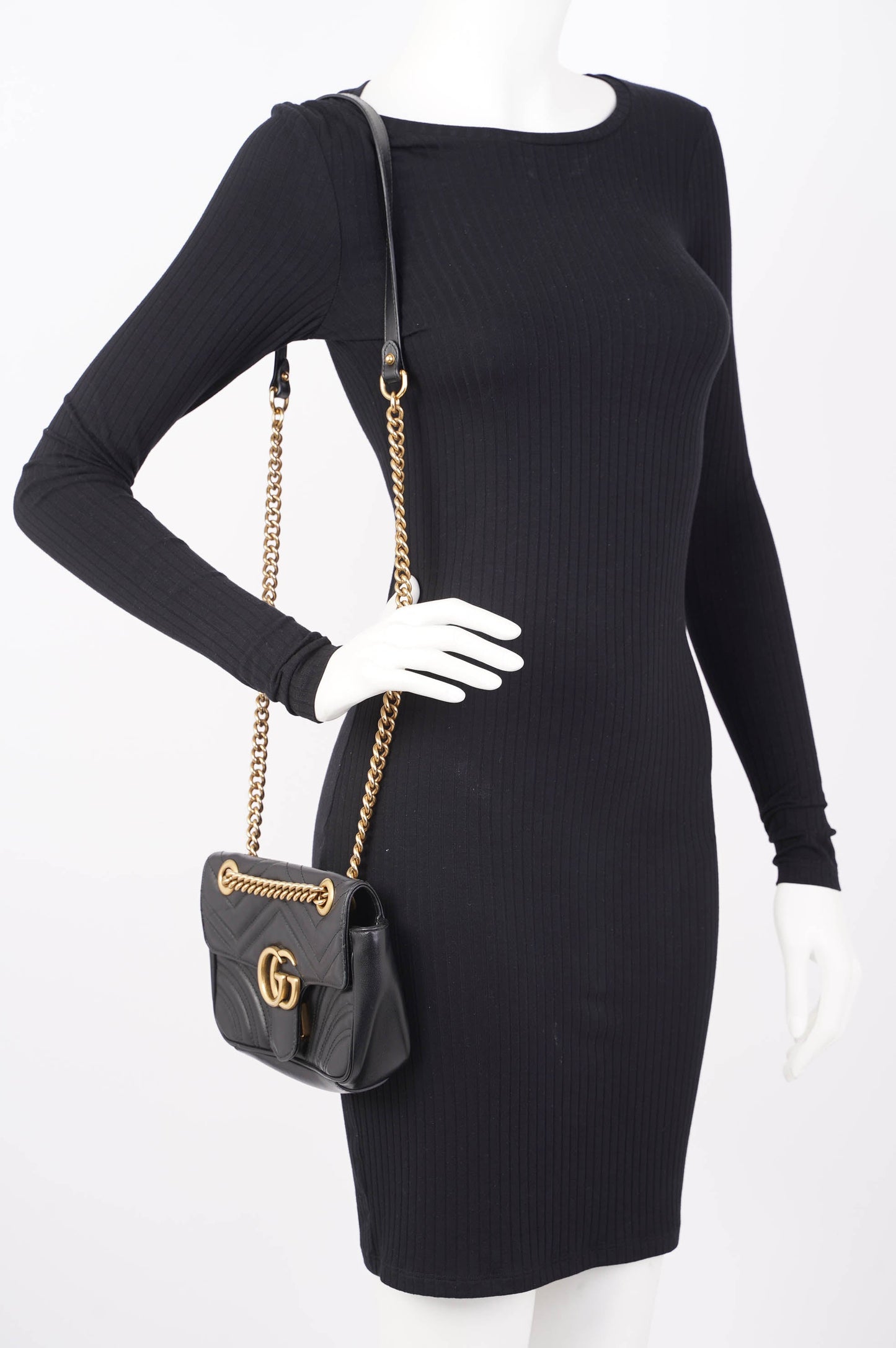 Gucci Womens Marmont Flap Black Leather Mini