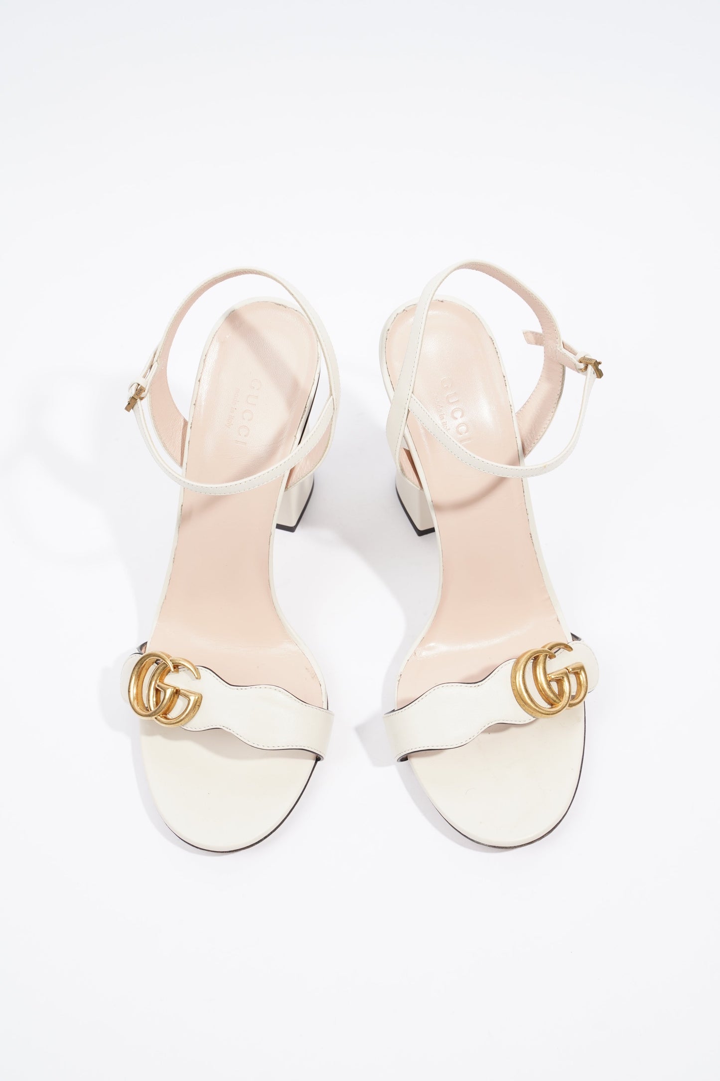 Gucci Leather Sandal With Double G White / Gold EU 40 / UK 7