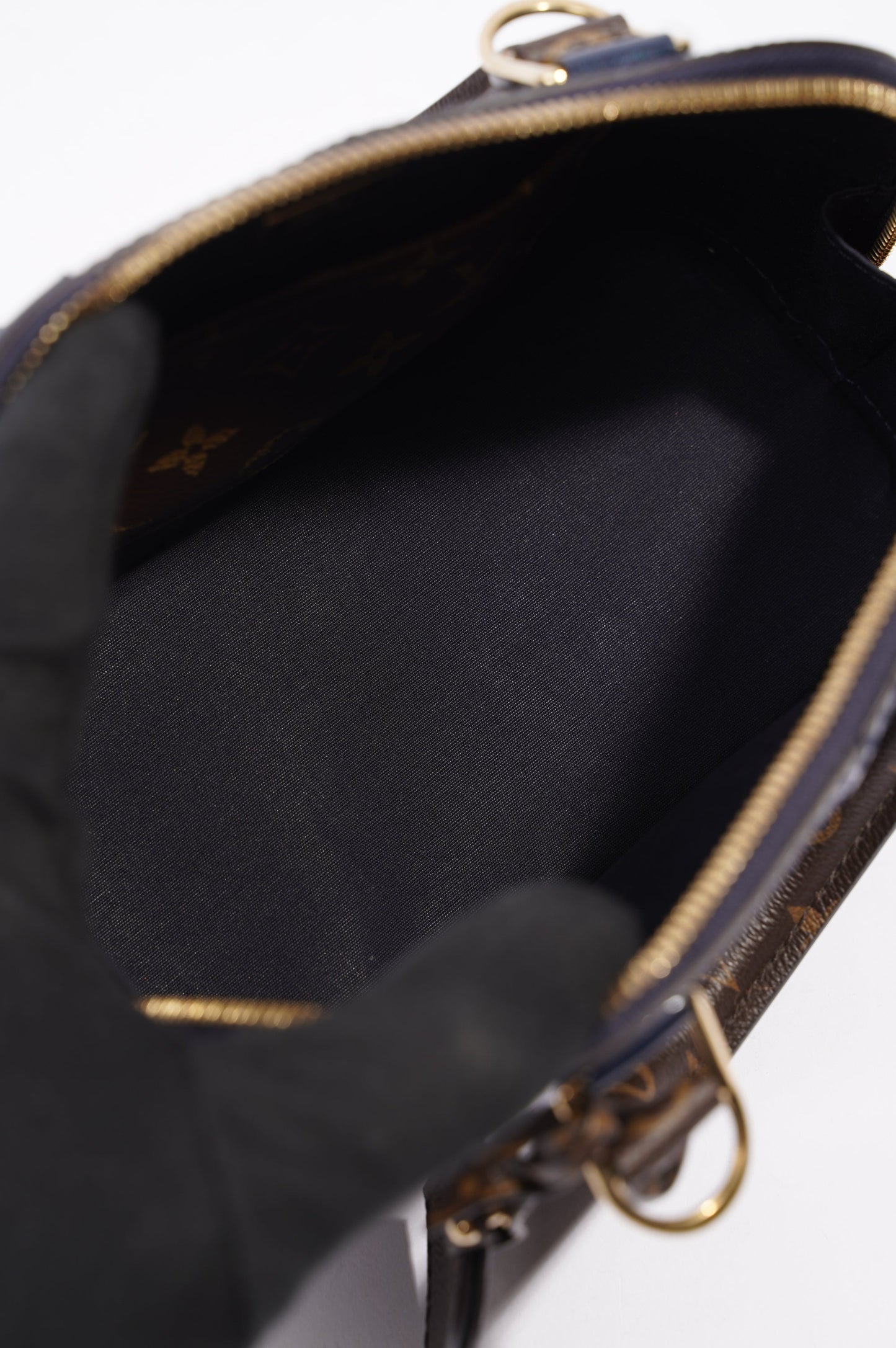 Louis Vuitton Alma Marine Bag Blue Vernis / Canvas BB