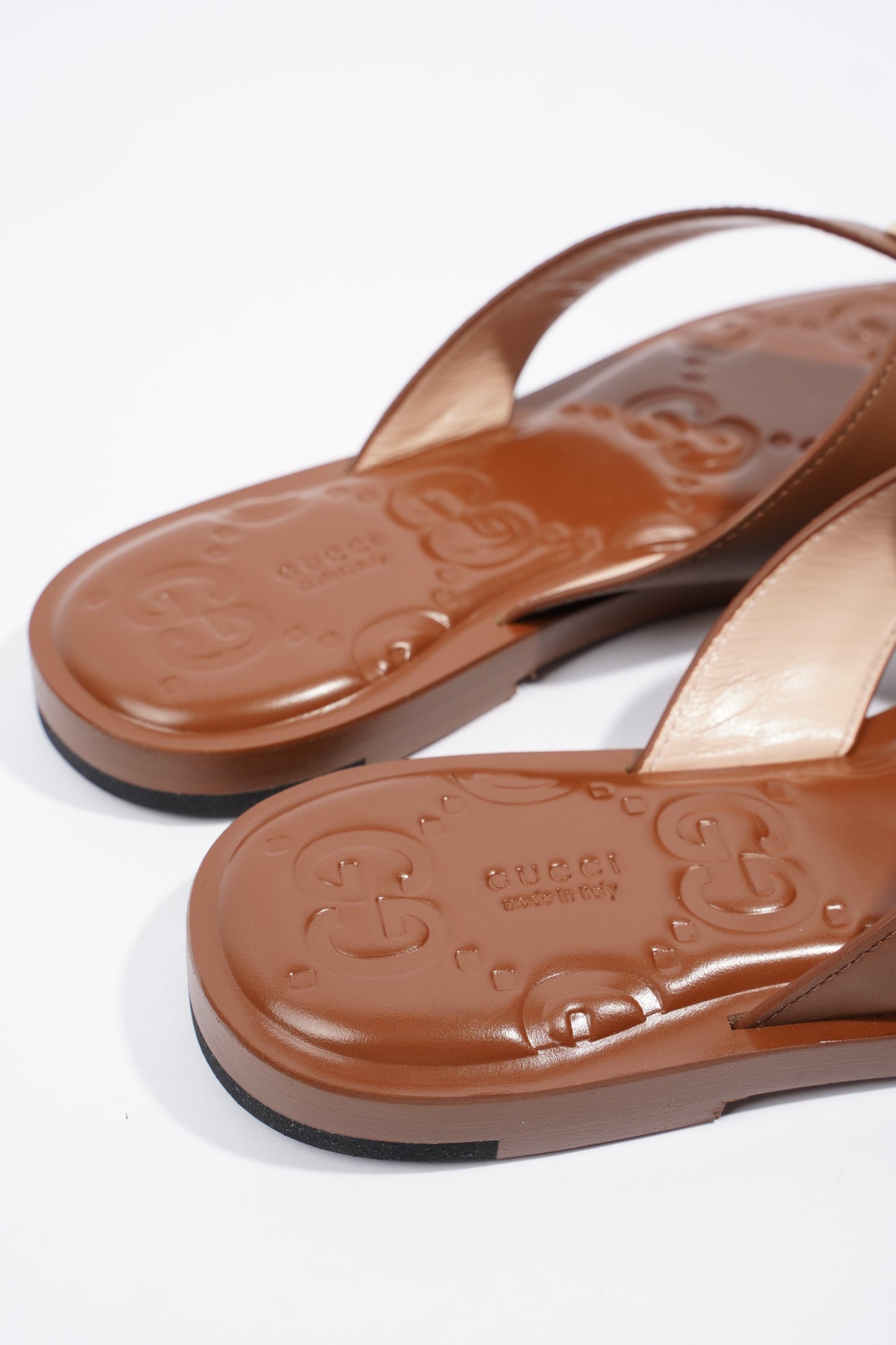 Gucci Interlocking G Thong Brown EU 37.5 / UK 4.5