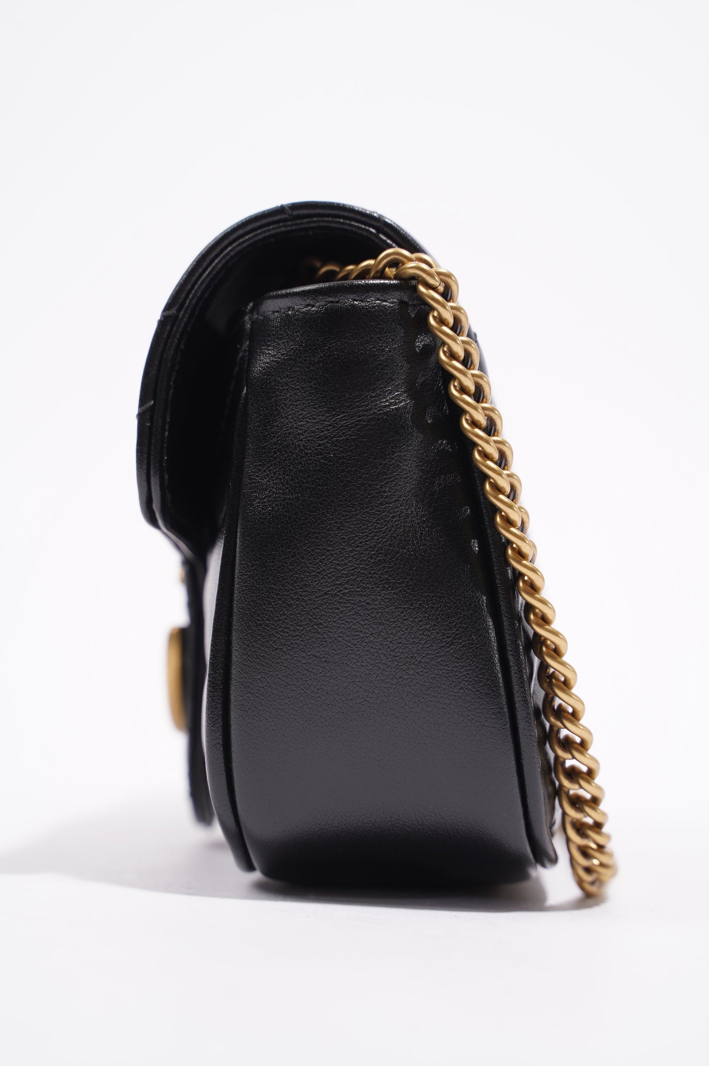 Gucci Womens Marmont Flap Black / Gold Super Mini