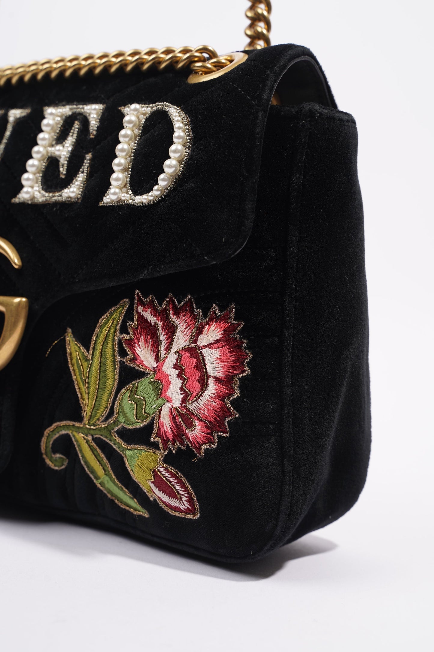 Gucci Womens Marmont Loved Flap Black Multi Medium