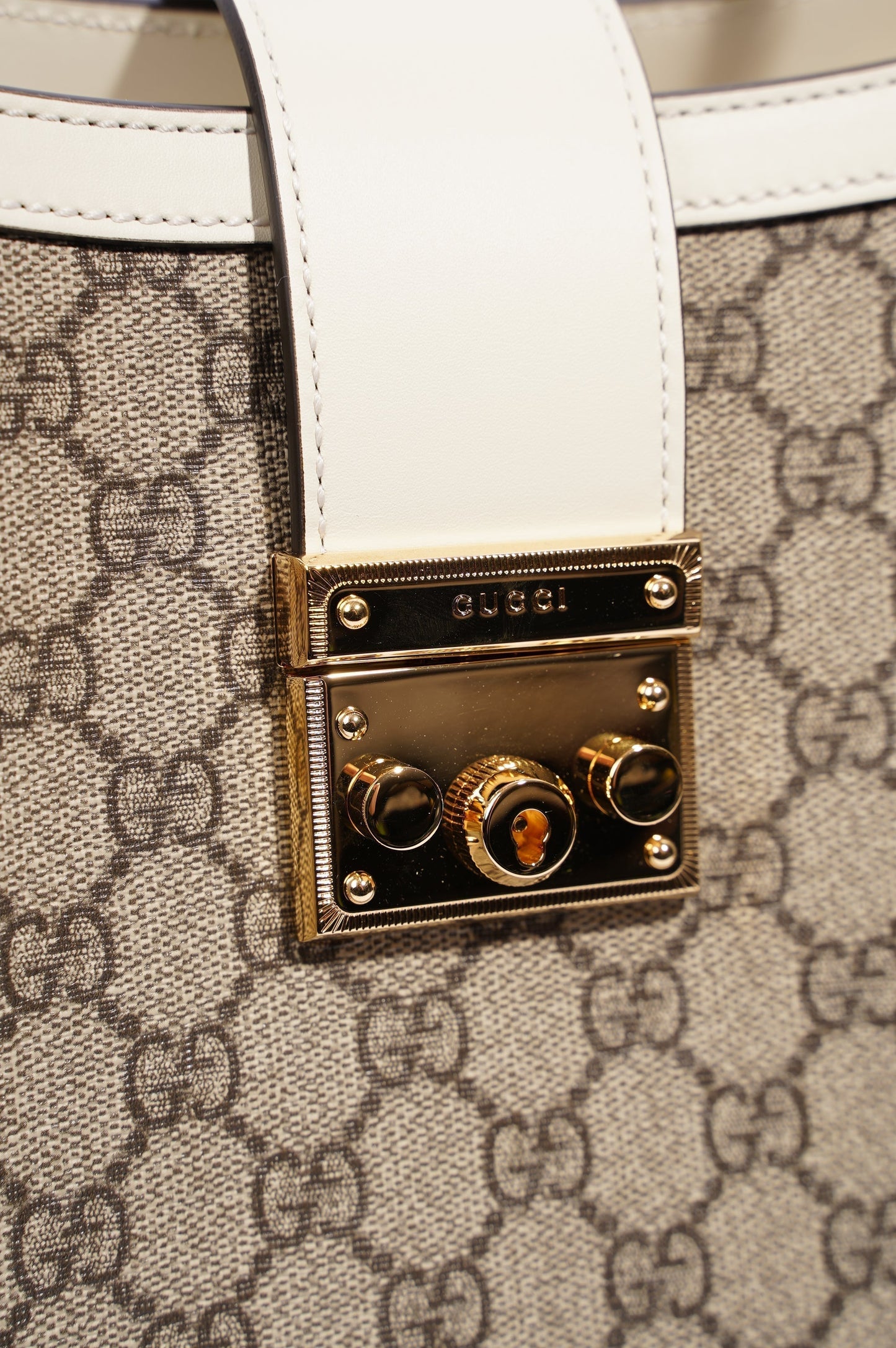 Gucci Womens Padlock Bag Supreme Cream Medium
