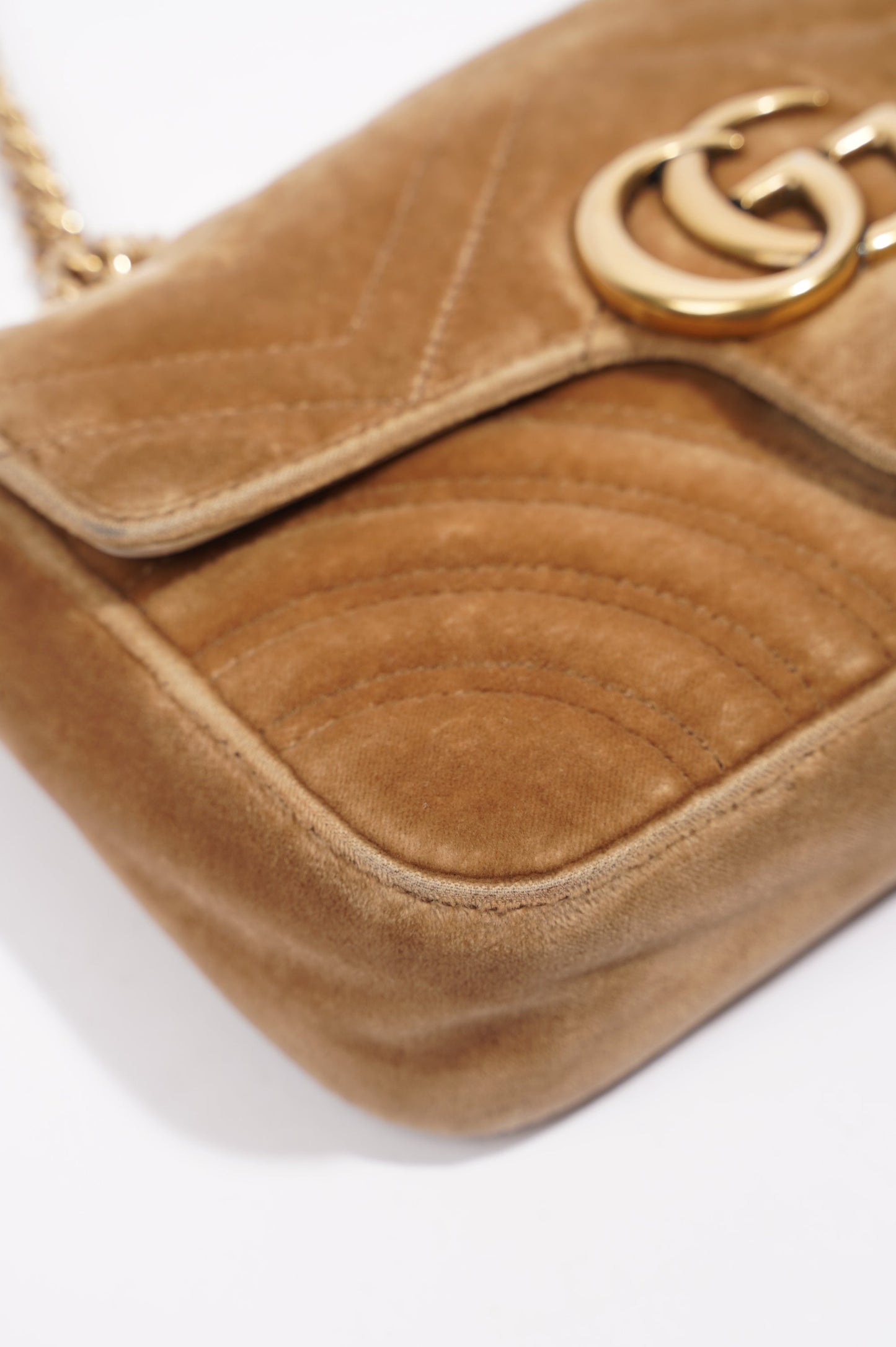Gucci Womens GG Marmont Flap Bag Caramel Small