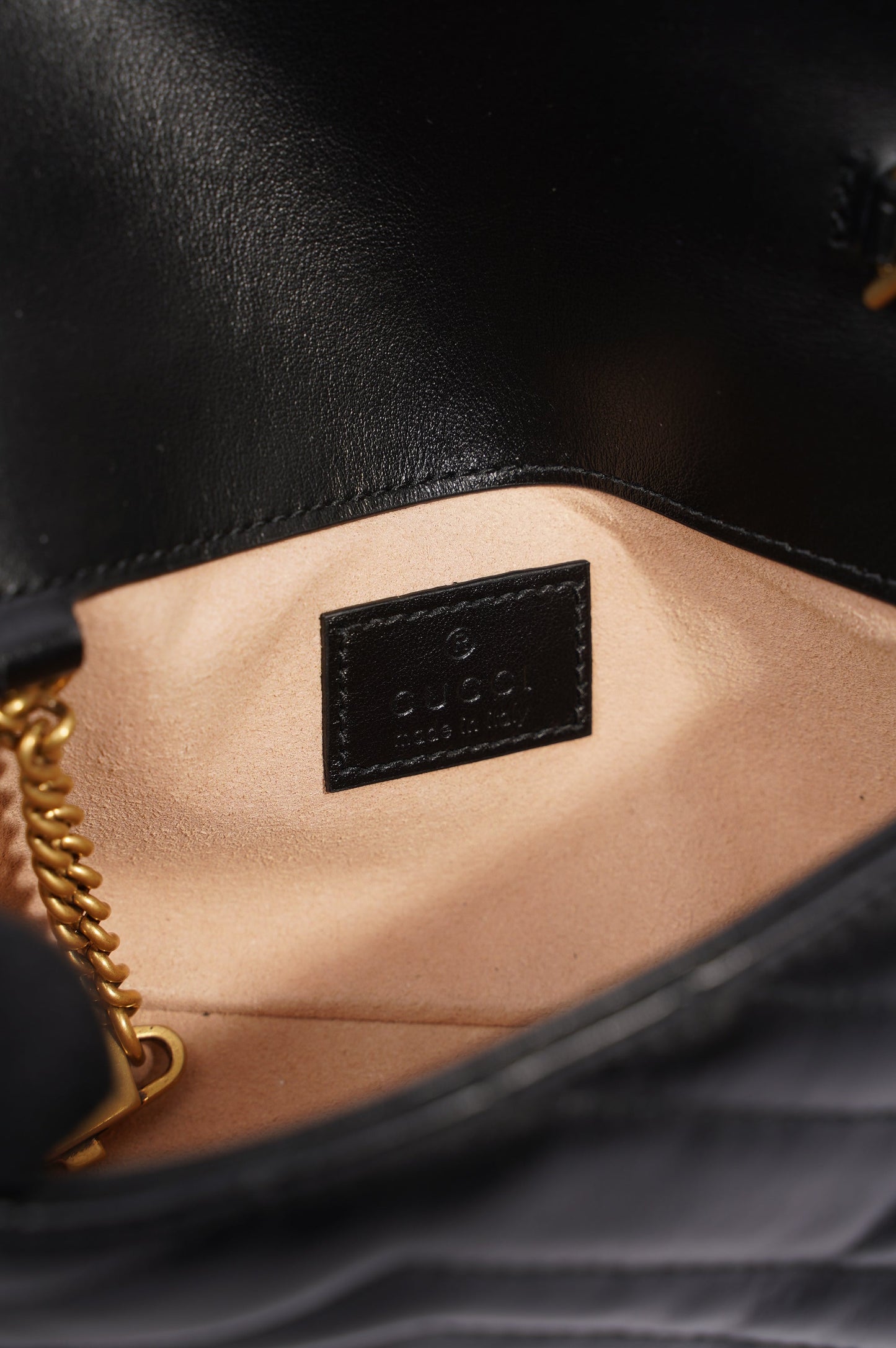 Gucci Womens Marmont Flap Black / Gold Super Mini