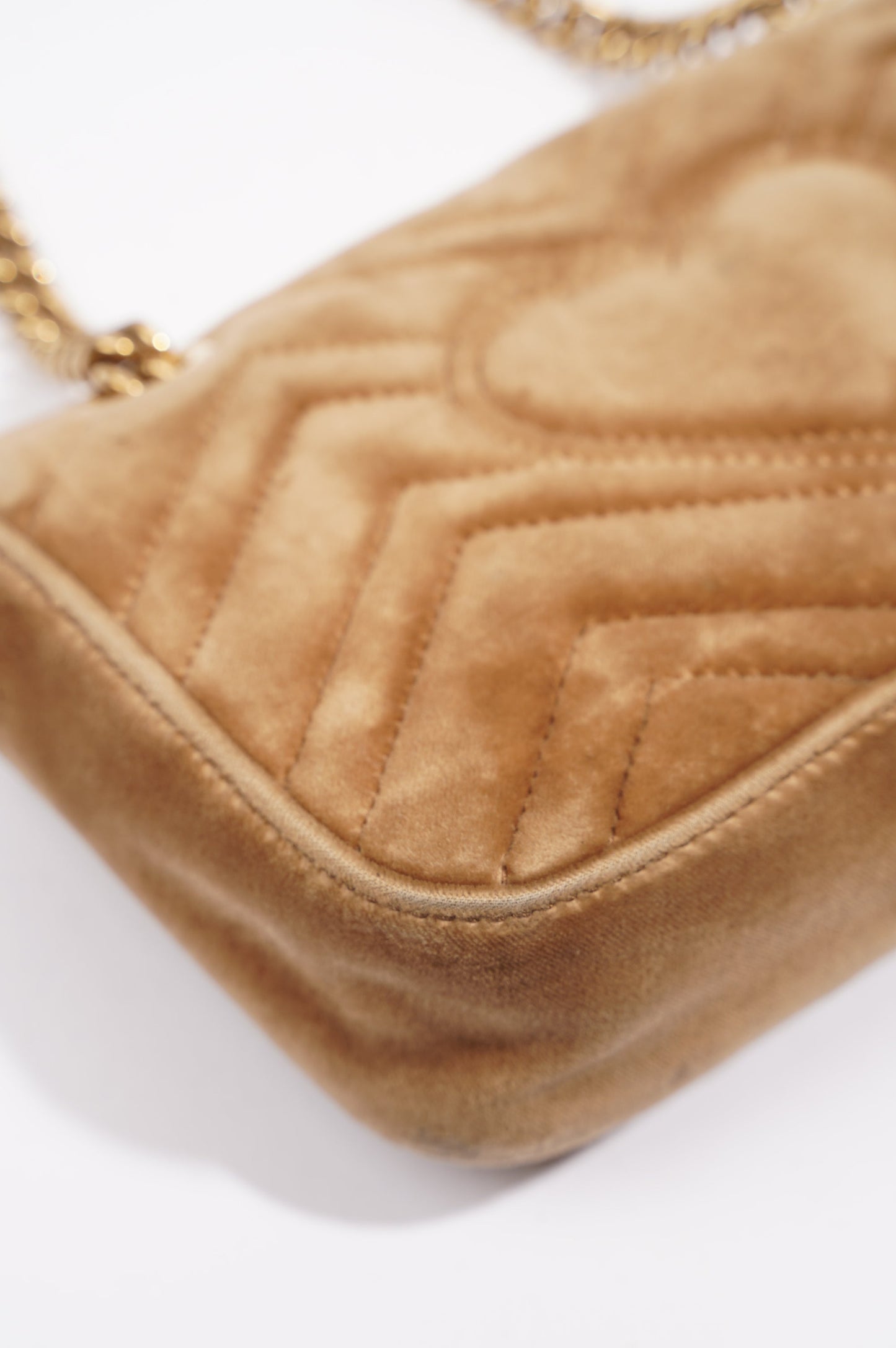 Gucci Womens GG Marmont Flap Bag Caramel Small