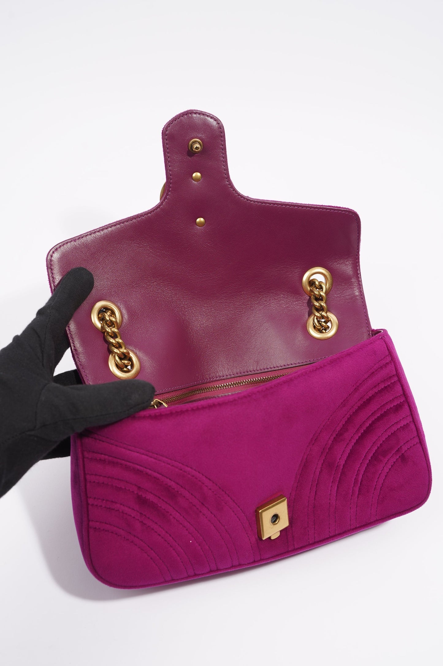 Gucci GG Marmont Flap Bag Purple Velvet Small