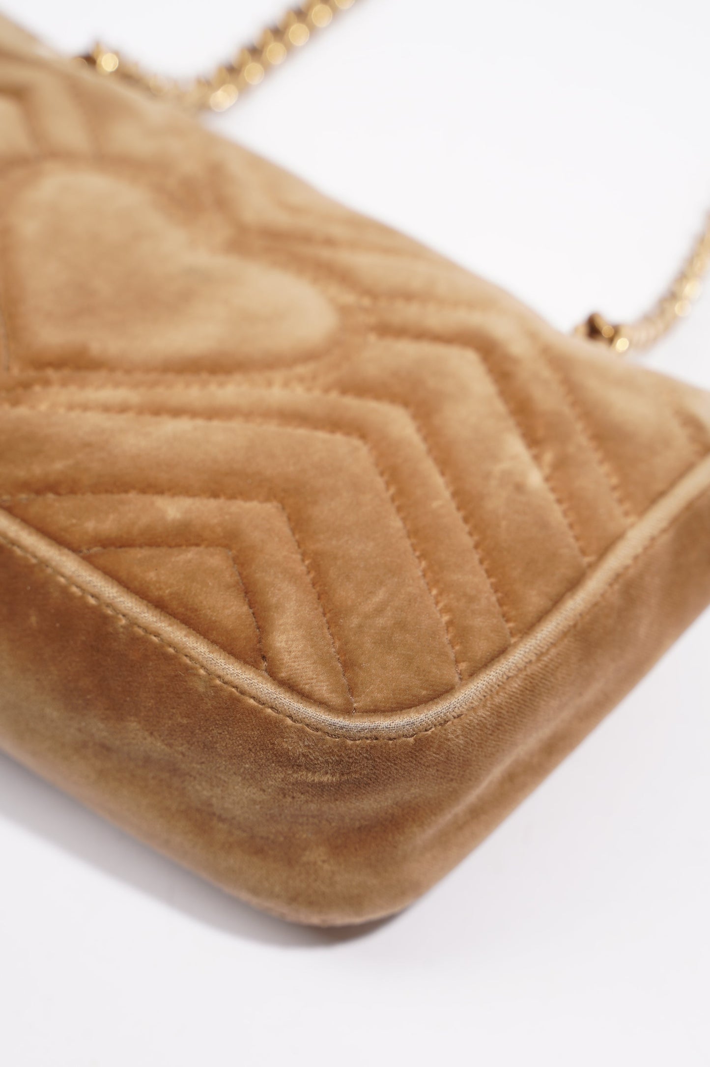 Gucci Womens GG Marmont Flap Bag Caramel Small