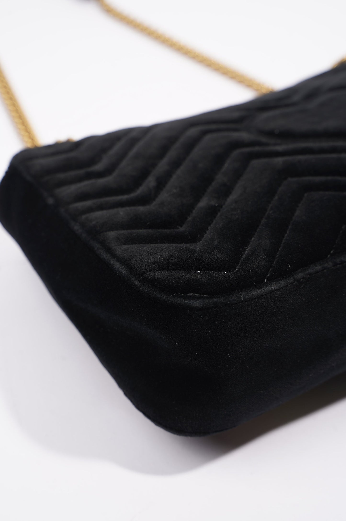 Gucci Womens Marmont Loved Flap Black Multi Medium