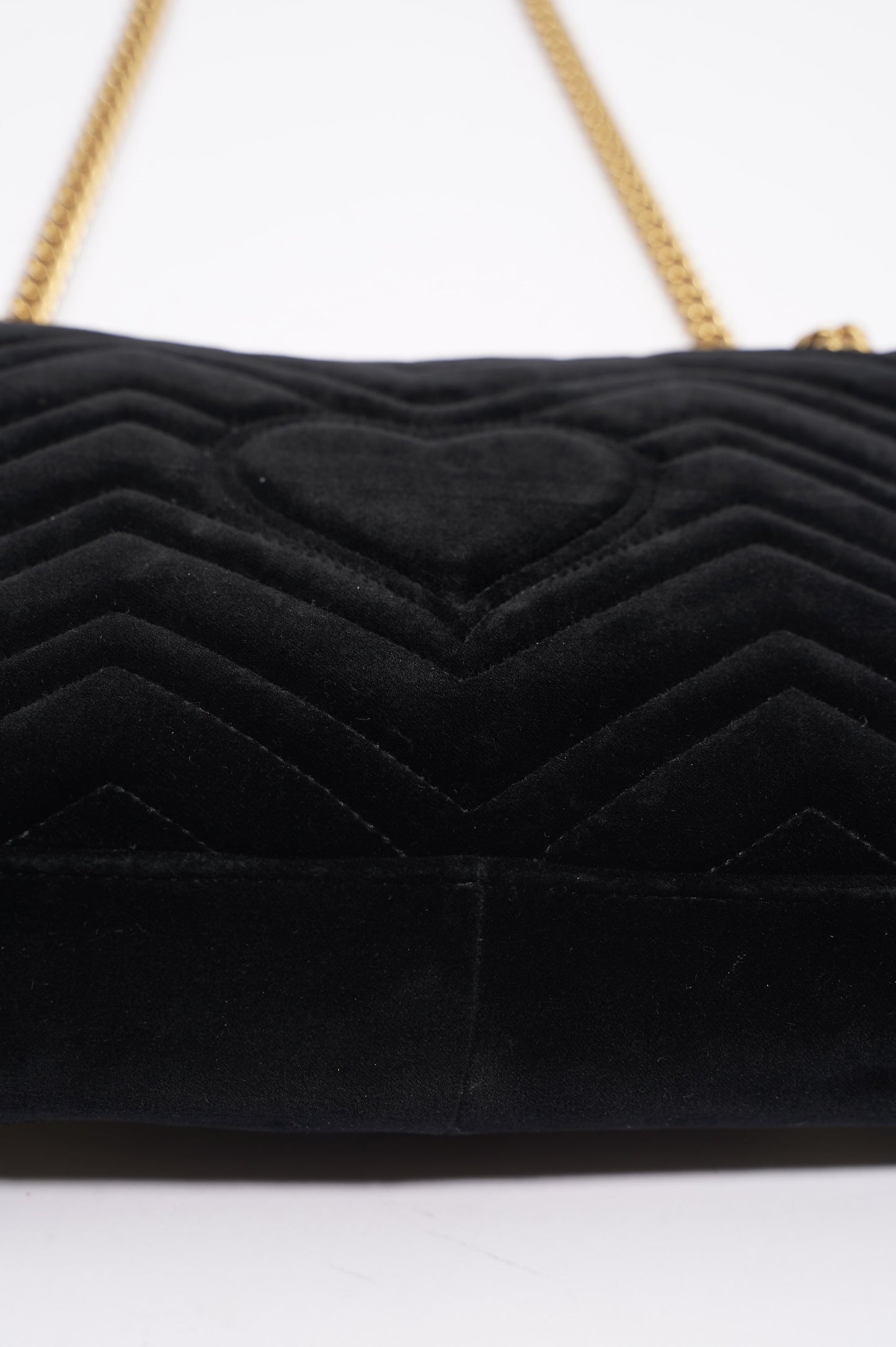 Gucci Womens Marmont Loved Flap Black Multi Medium