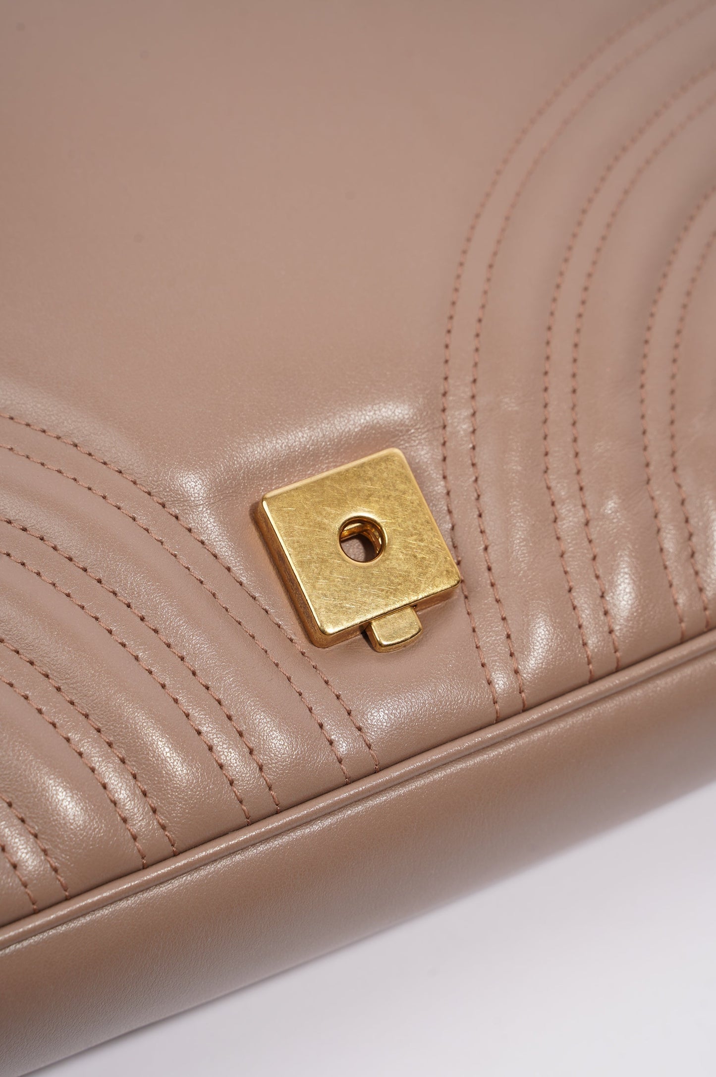 Gucci Marmont GG Bag Dusk Leather Medium