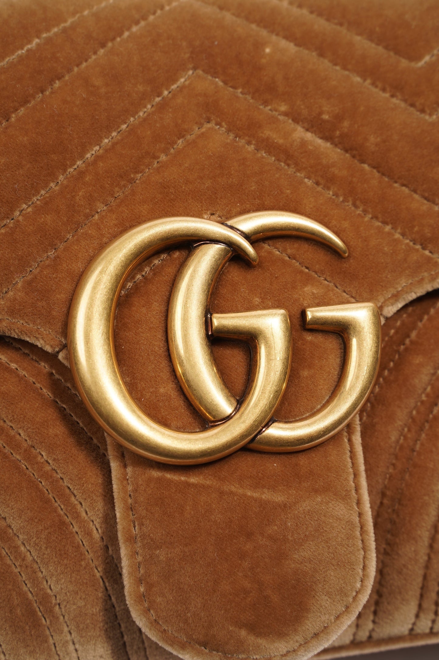 Gucci Womens Marmont Flap Brown Velvet Medium