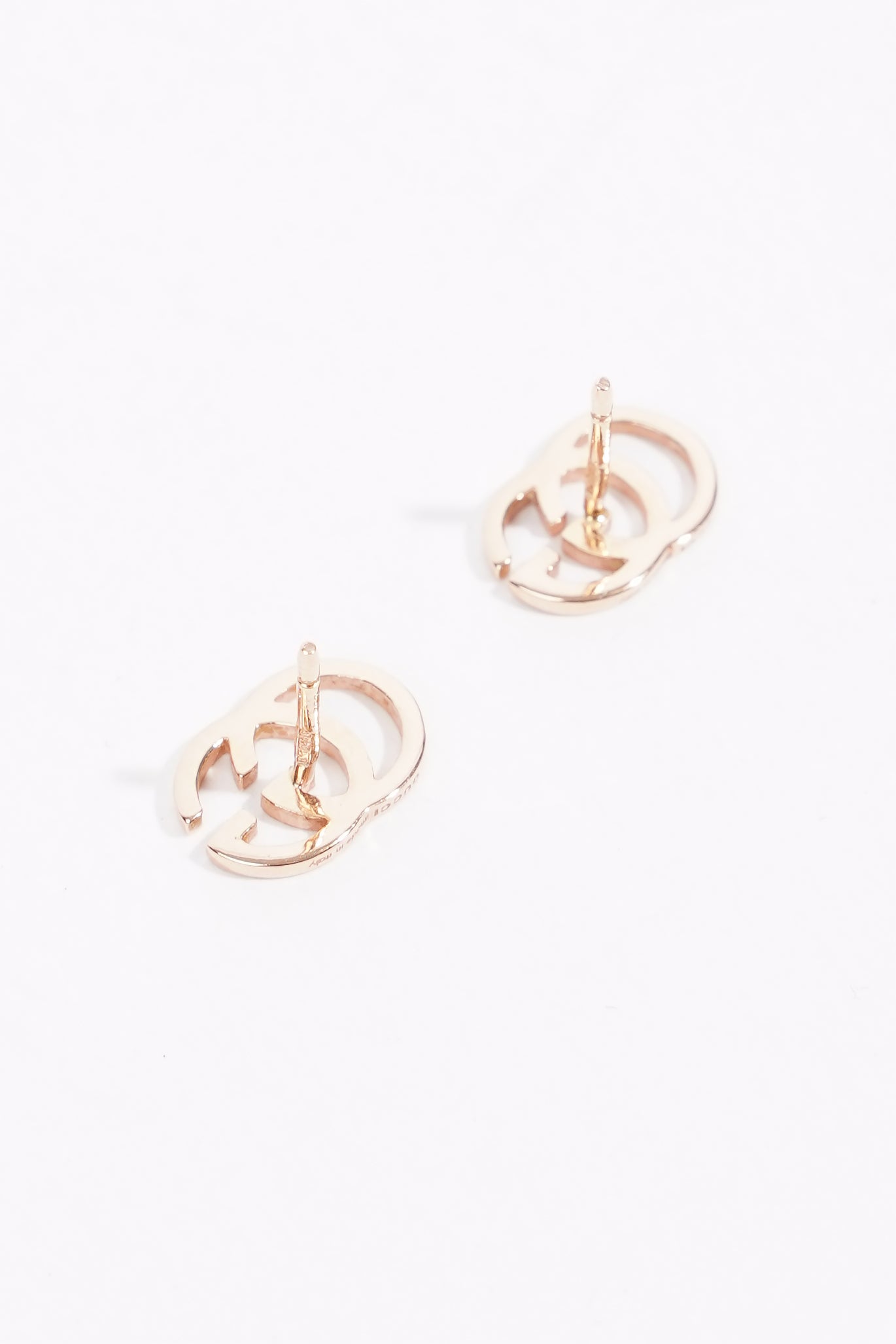 Gucci GG Running Stud Earrings 18K Gold