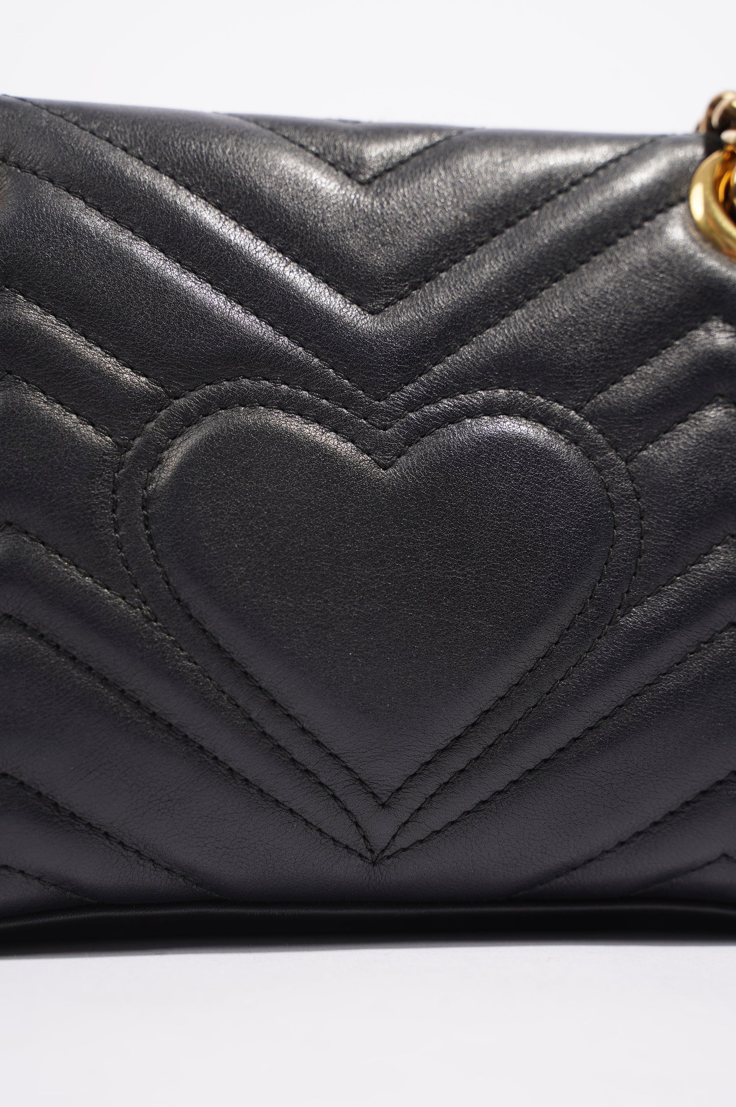 Gucci Womens GG Marmont Flap Bag Black Mini