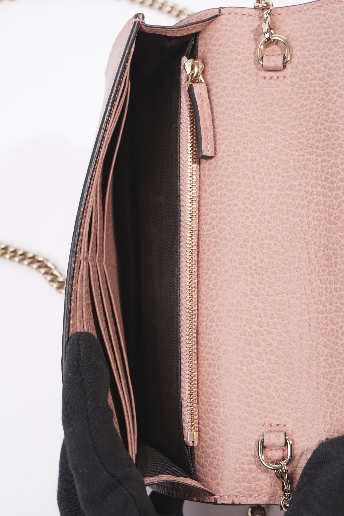 Gucci Womens Wallet on Chain Pink Leather