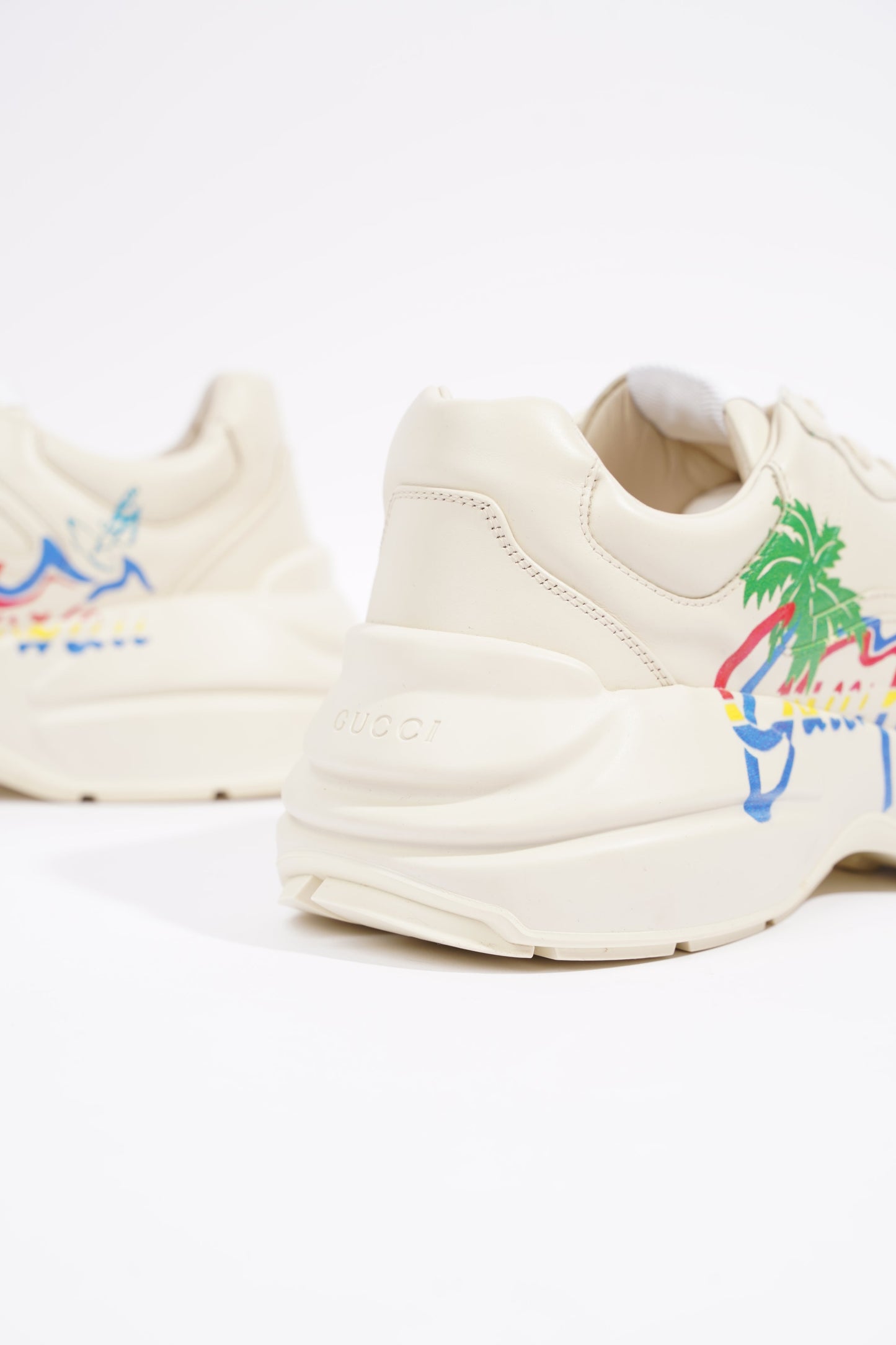 Gucci Mens Rhyton Ivory / Hawaii Print EU 42.5 / UK 8.5