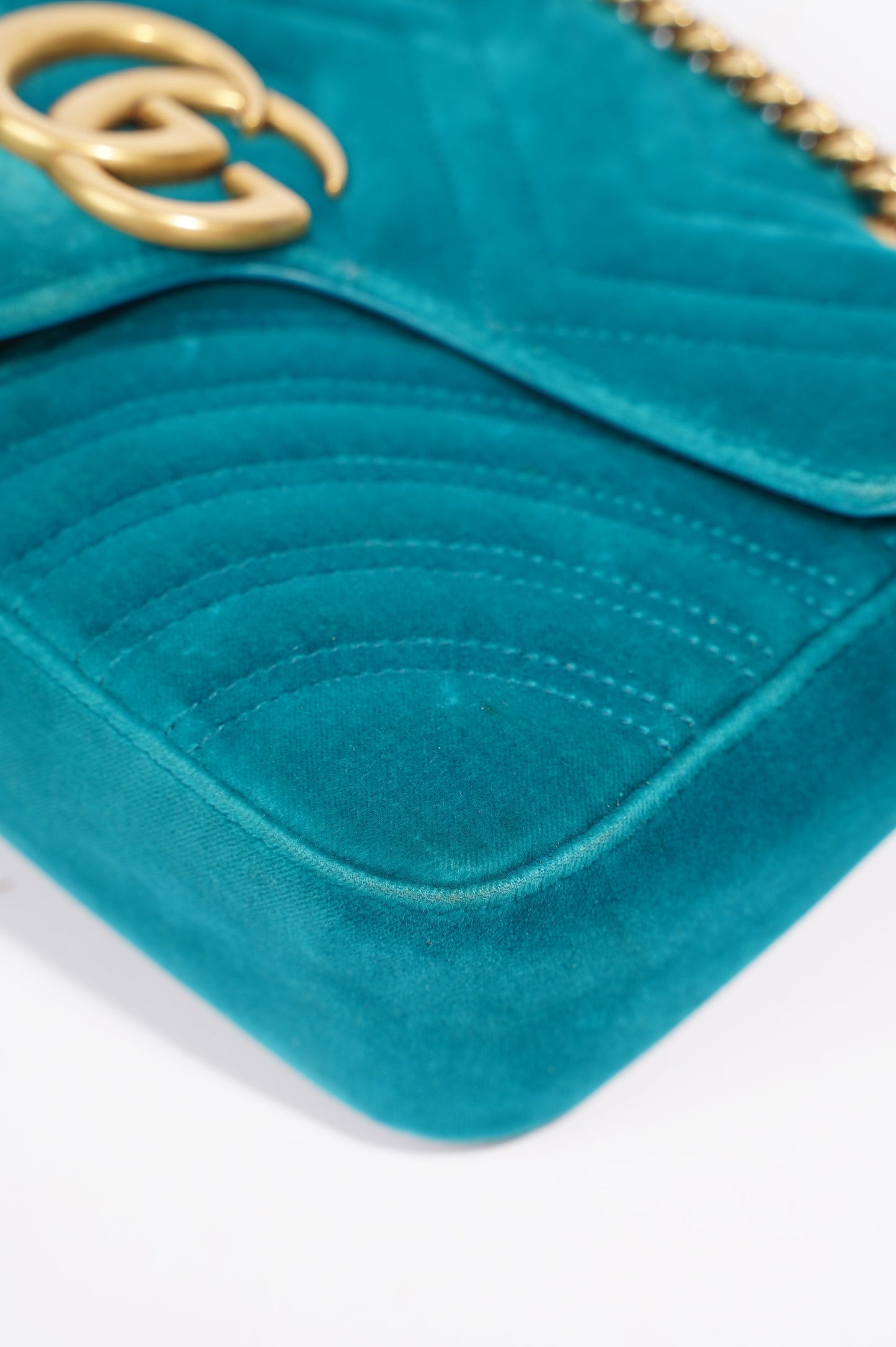 Gucci GG Marmont Flap Bag Green Velvet Small