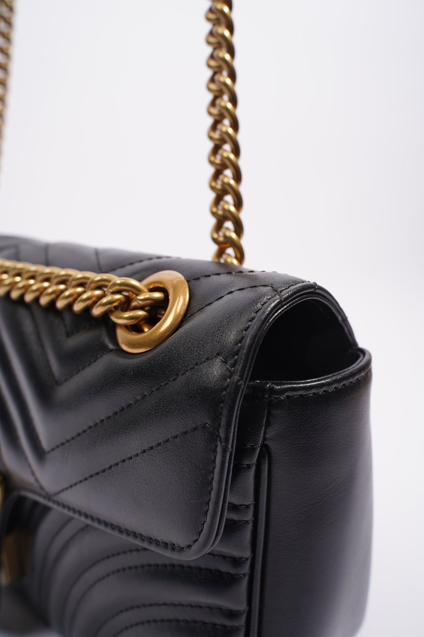 Gucci Womens Marmont Flap Black / Gold Small