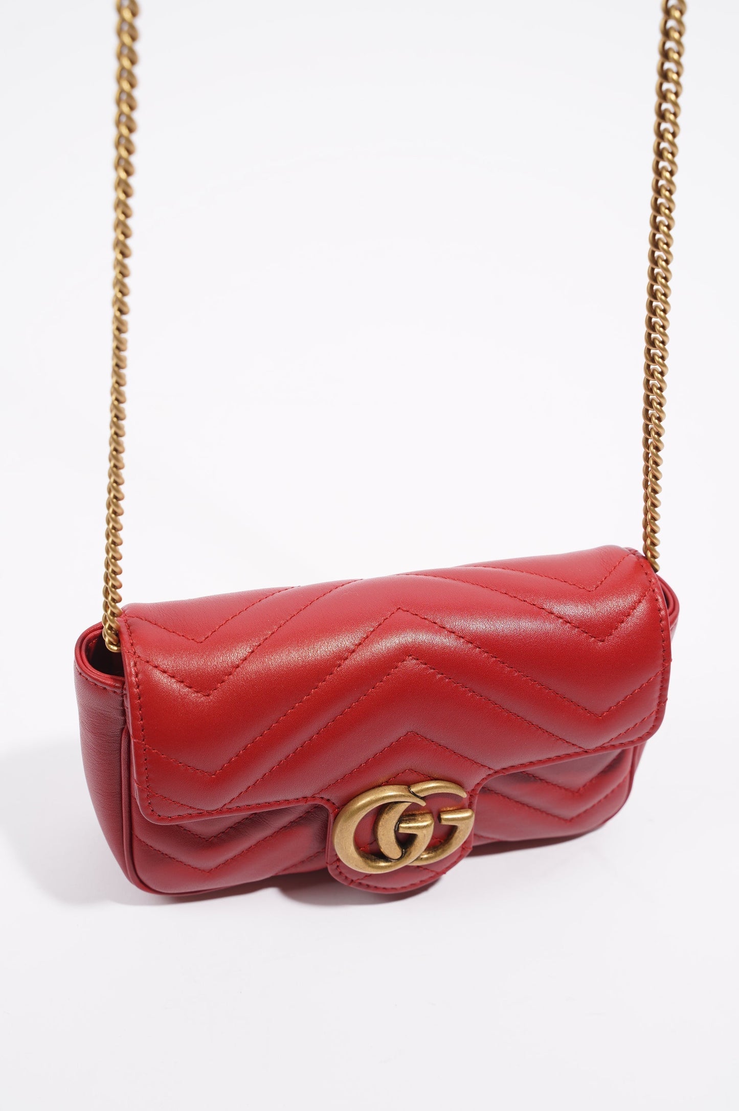 Gucci Womens Marmont Flap Red / Gold Super Mini