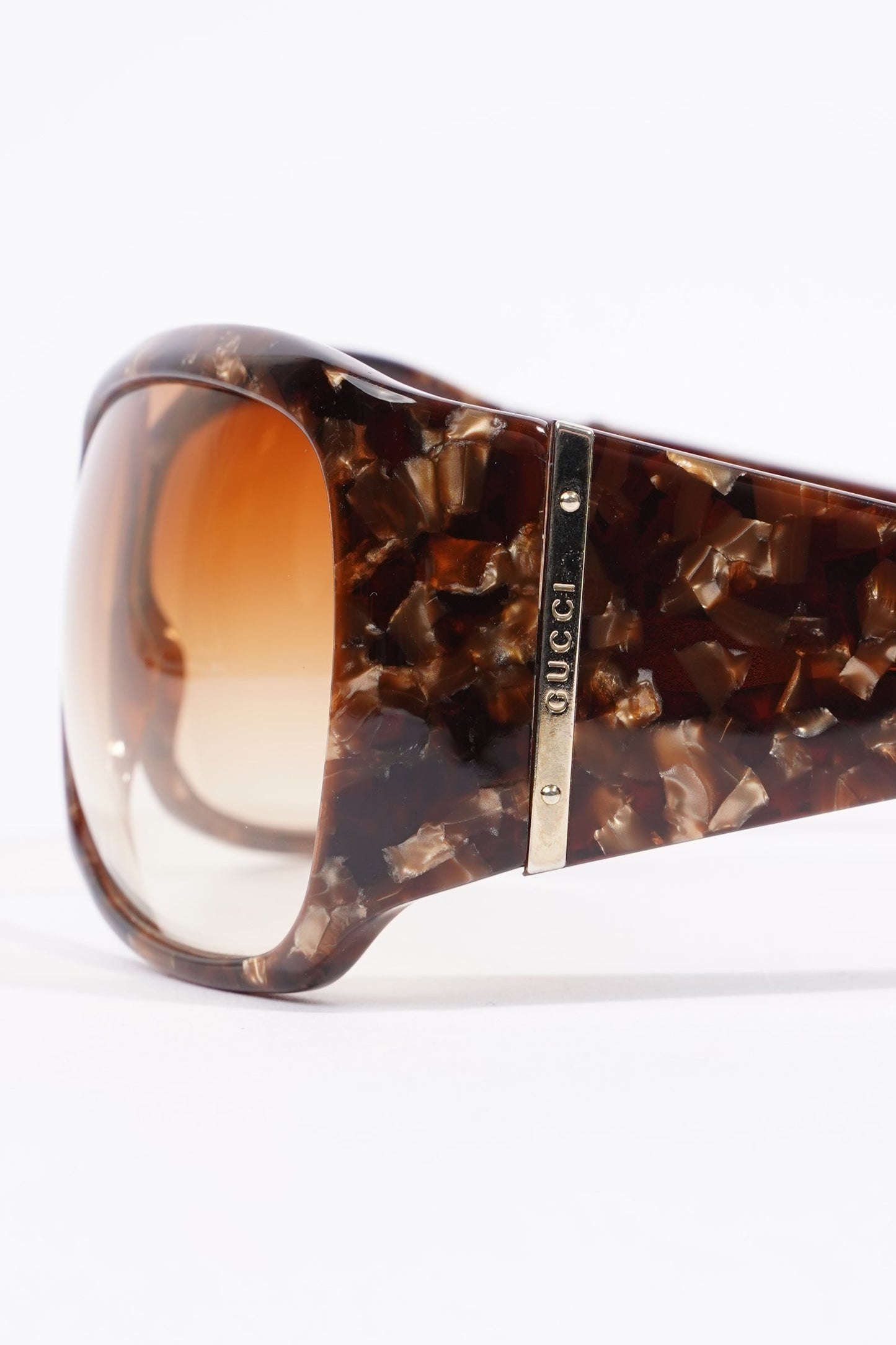 Gucci GG 2902 Sunglasses Tortoise Shell Acetate 105