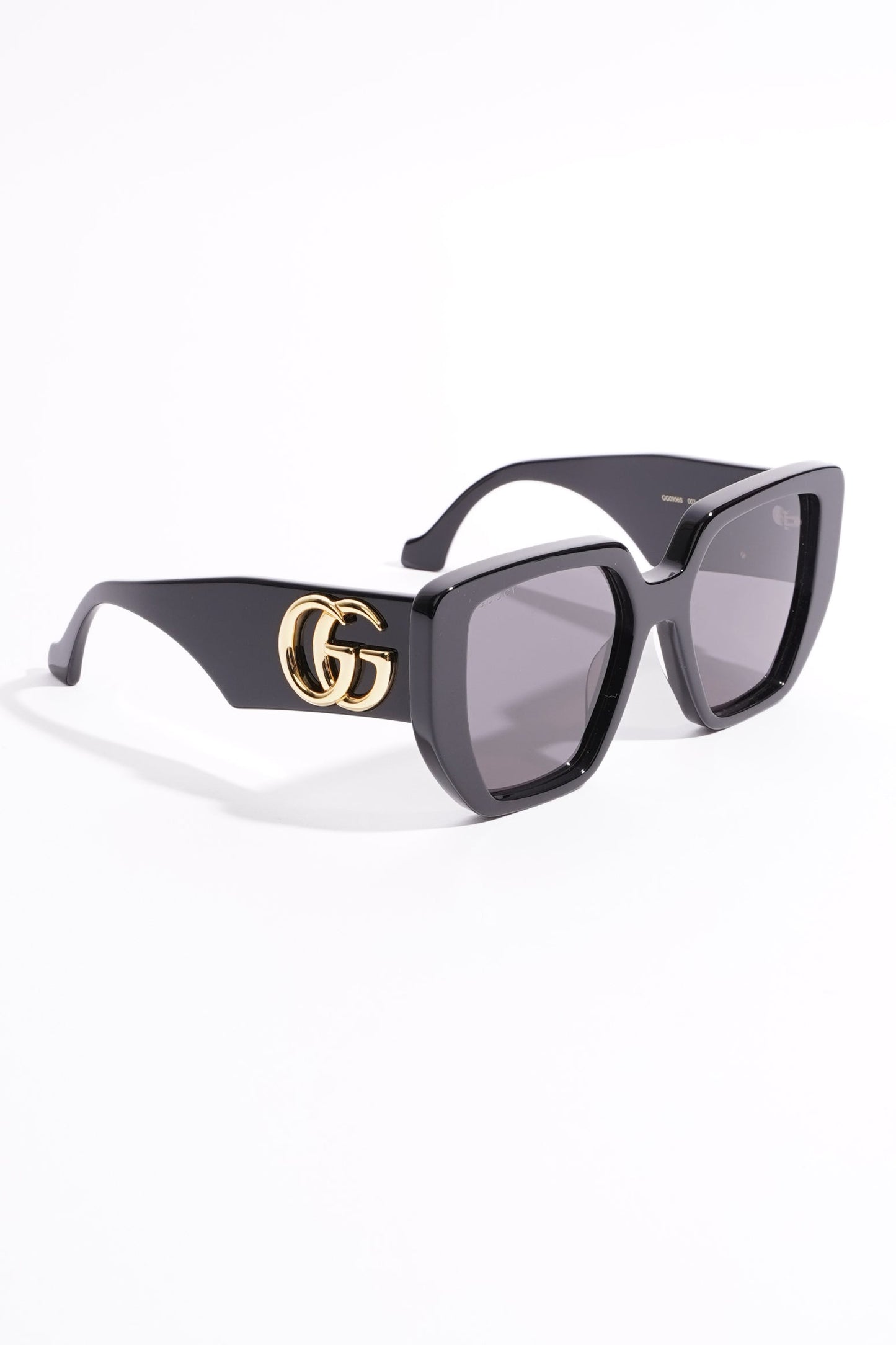 Gucci GG0956S Sunglasses Black / Gold 145