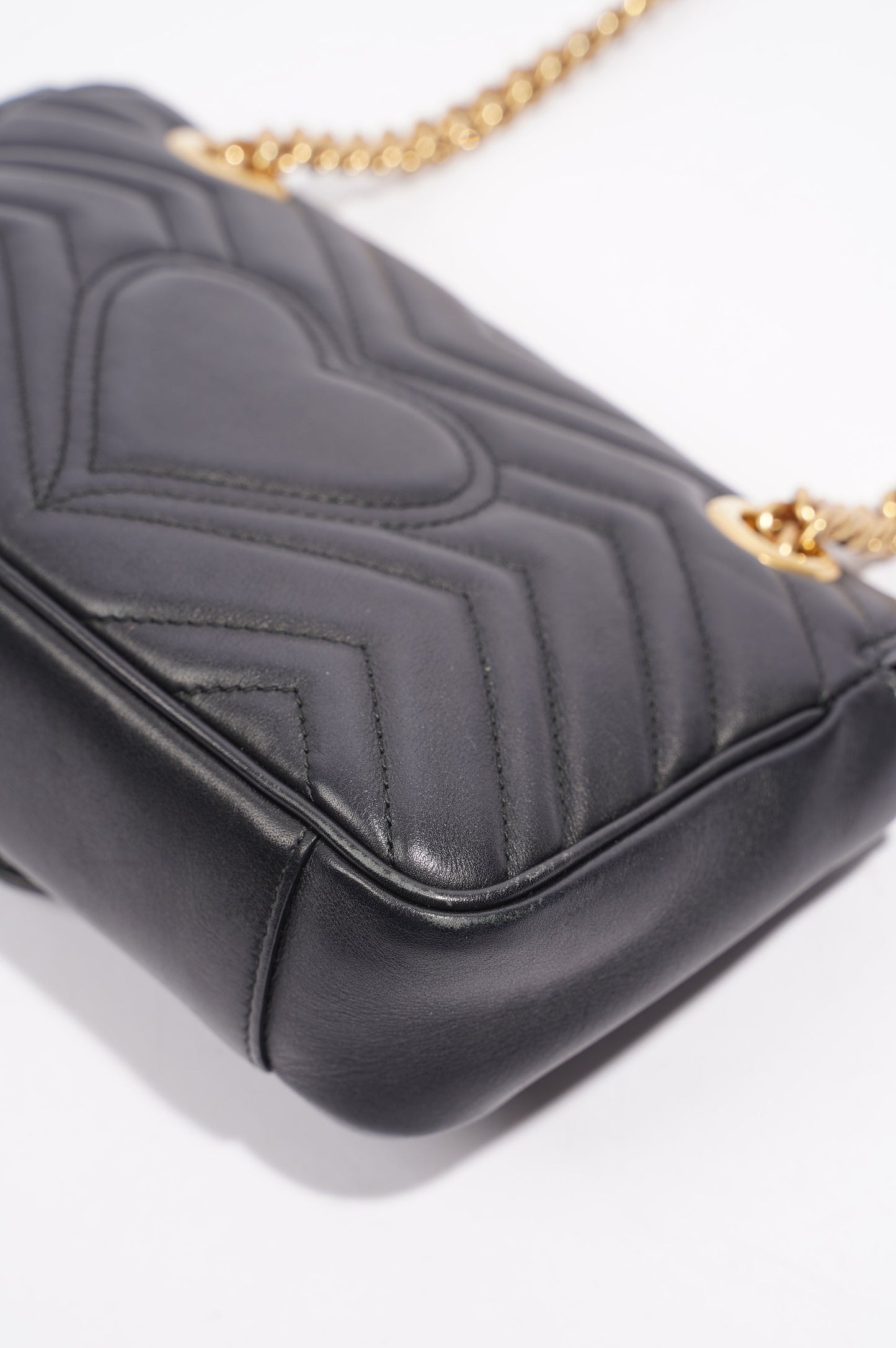 Gucci Womens GG Marmont Flap Bag Black Mini