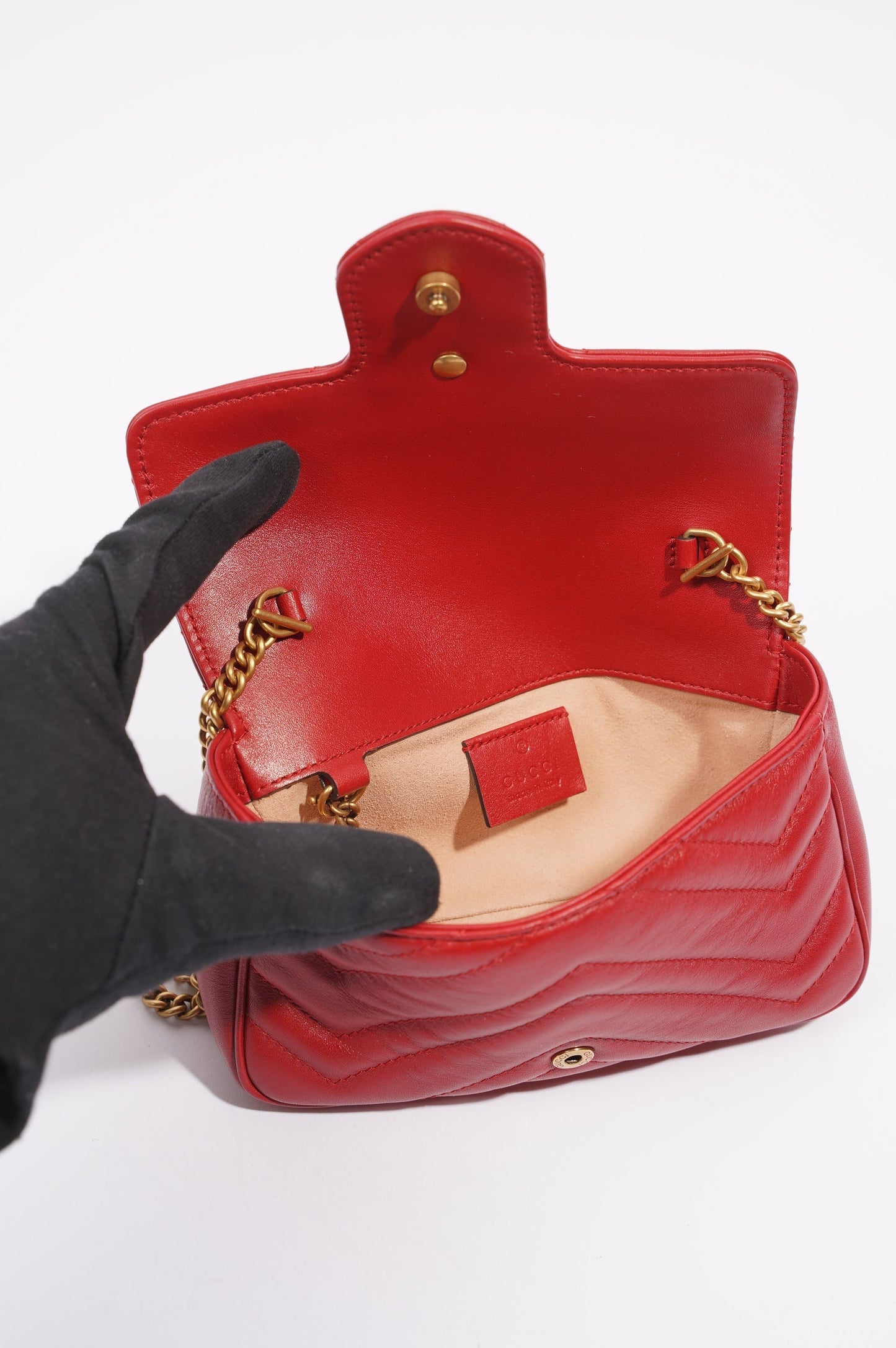 Gucci Womens Marmont Flap Red / Gold Super Mini
